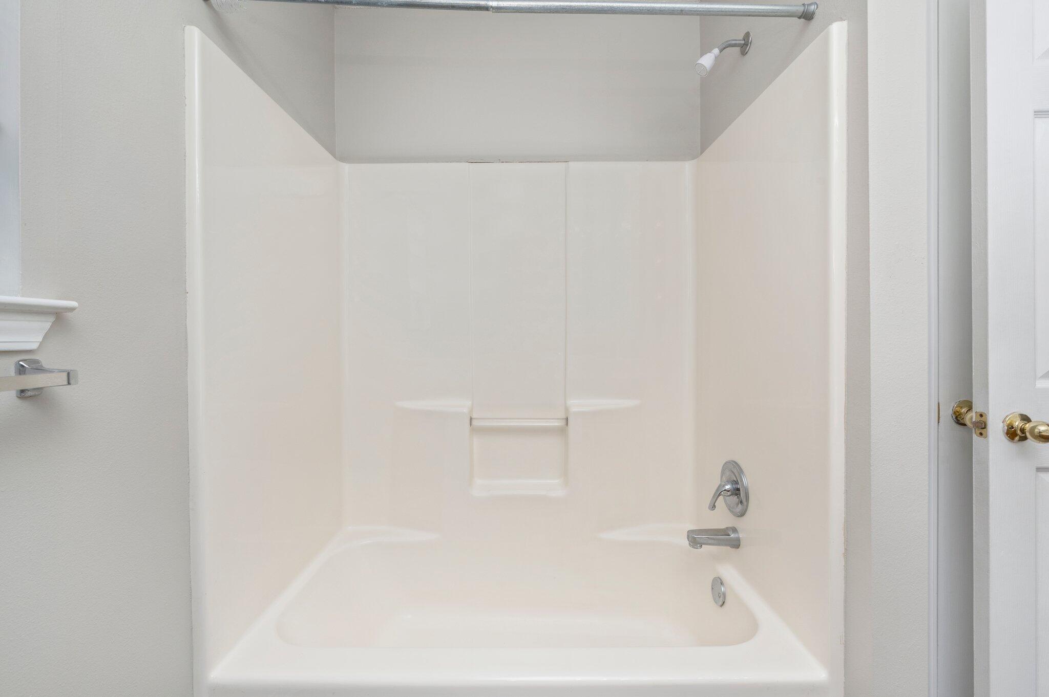 COUNTRYVIEW ESTATES 4TH ADDN PH 3 - Residential