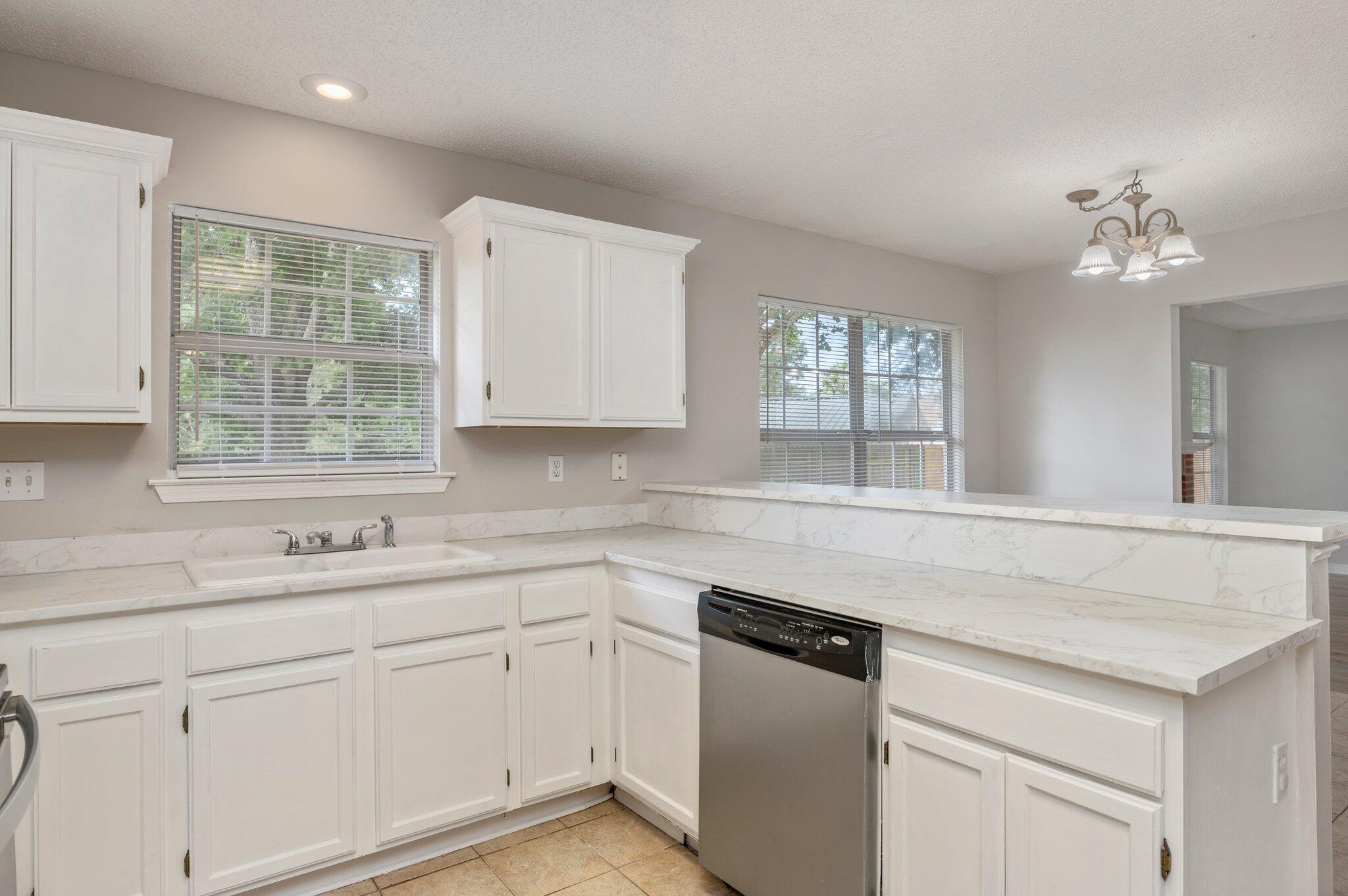 COUNTRYVIEW ESTATES 4TH ADDN PH 3 - Residential