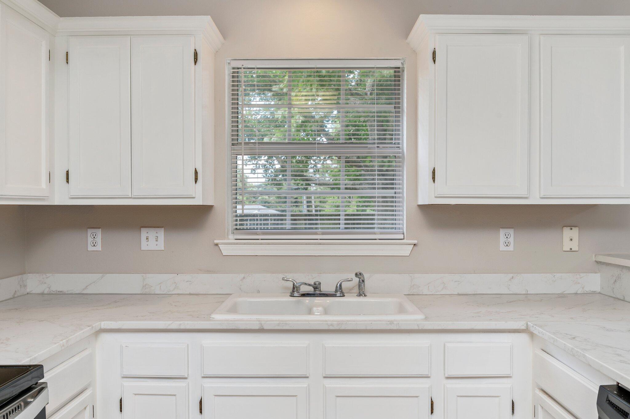 COUNTRYVIEW ESTATES 4TH ADDN PH 3 - Residential