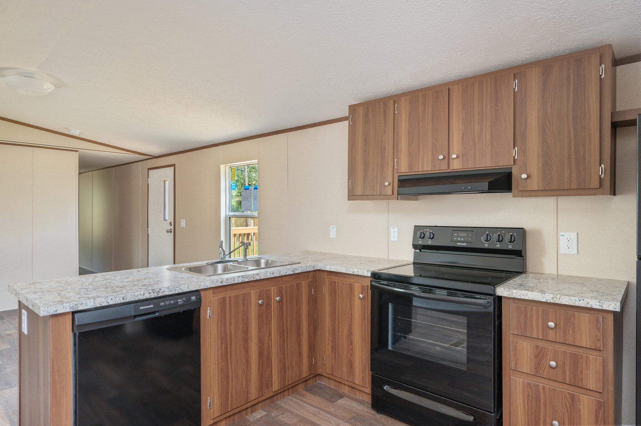 OAKWOOD HILLS UNIT 1 - Residential