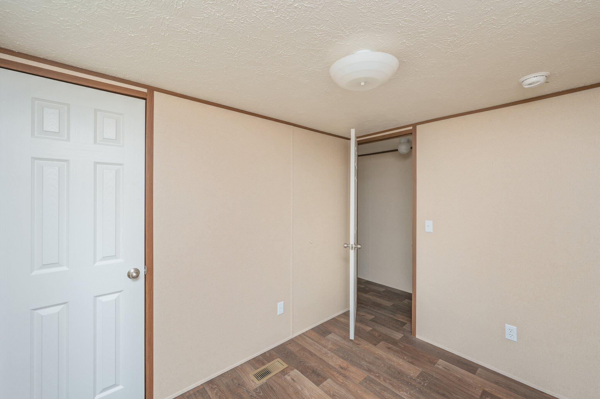 OAKWOOD HILLS UNIT 1 - Residential