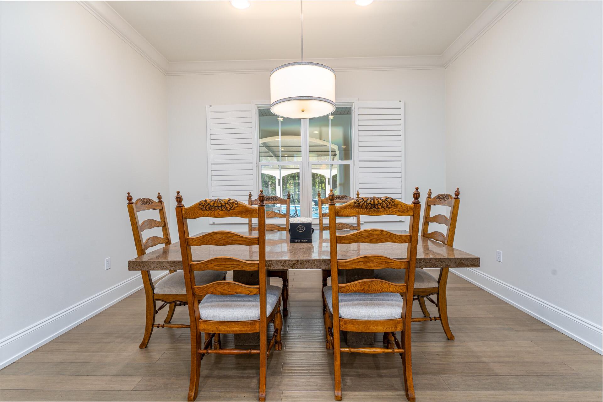 BURNT PINE - Residential