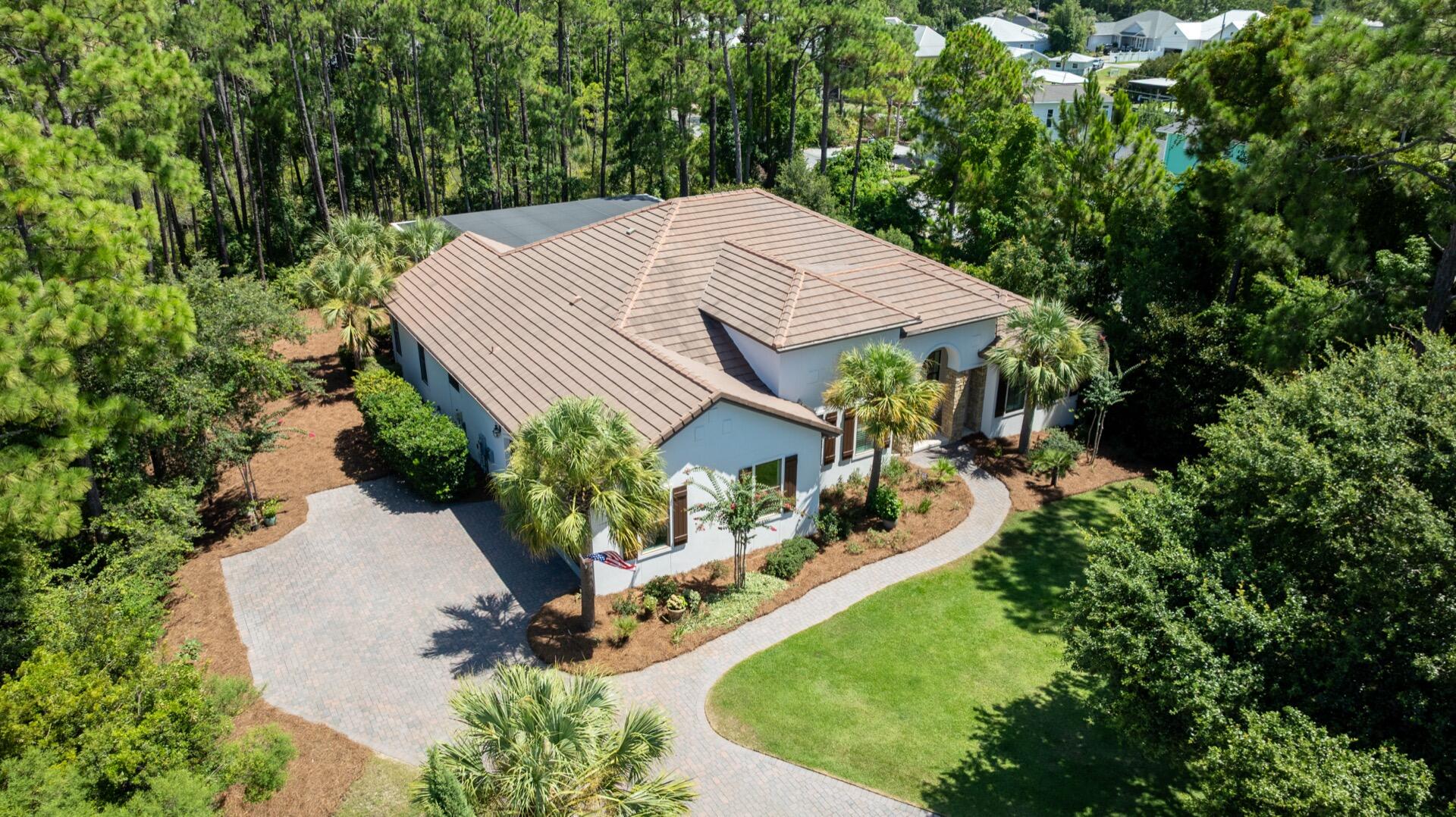 BURNT PINE - Residential