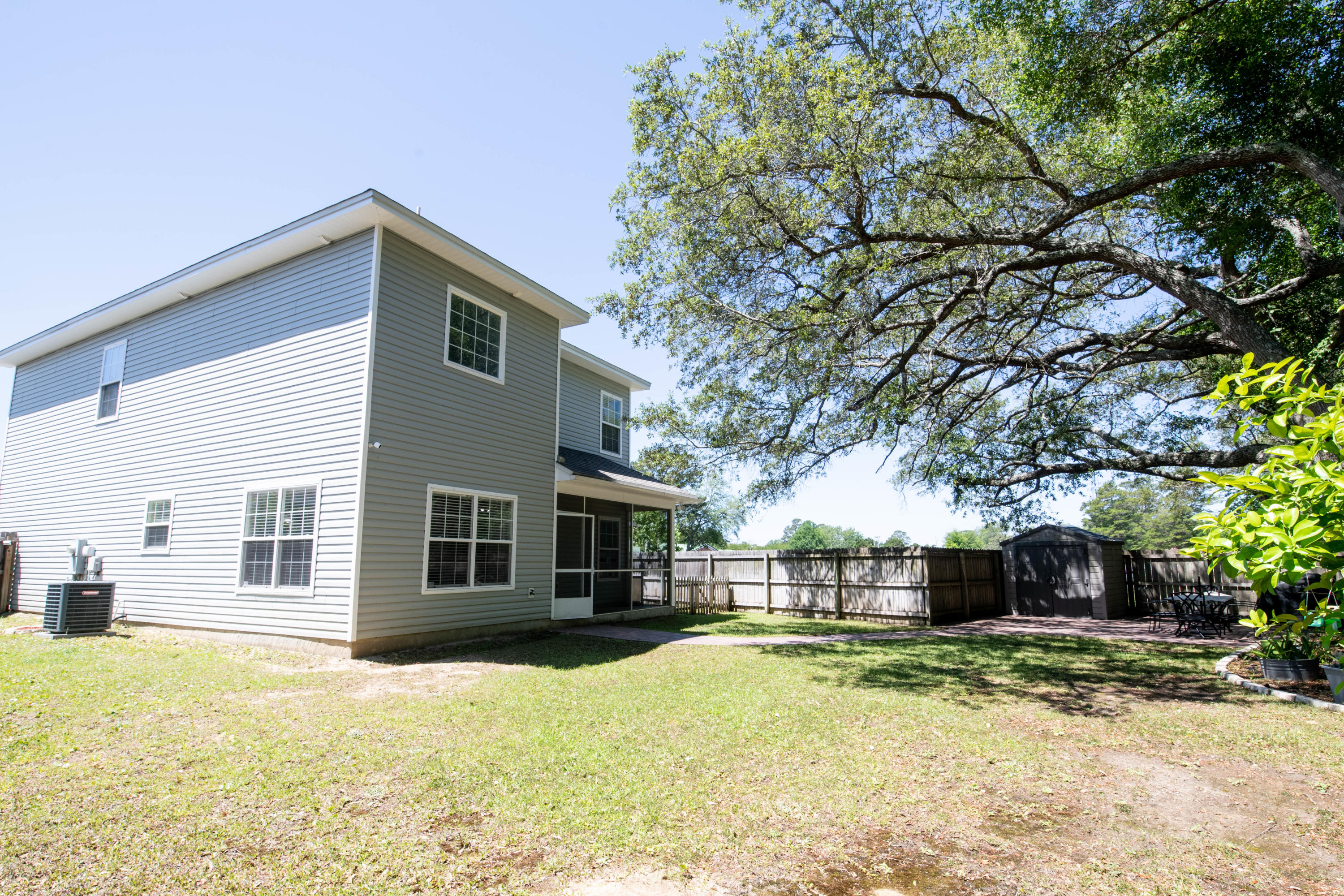 Redwood Village - Residential