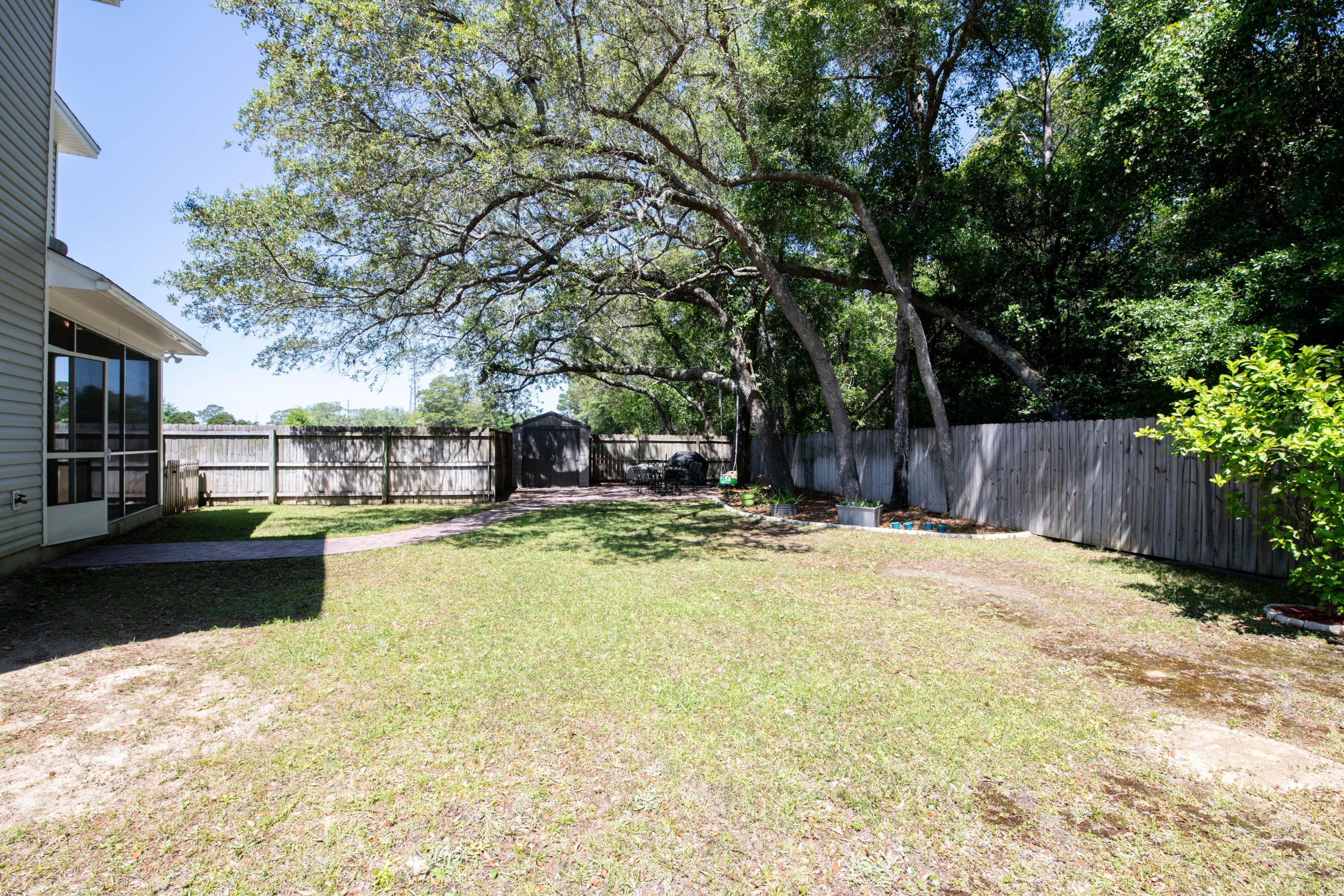 Redwood Village - Residential