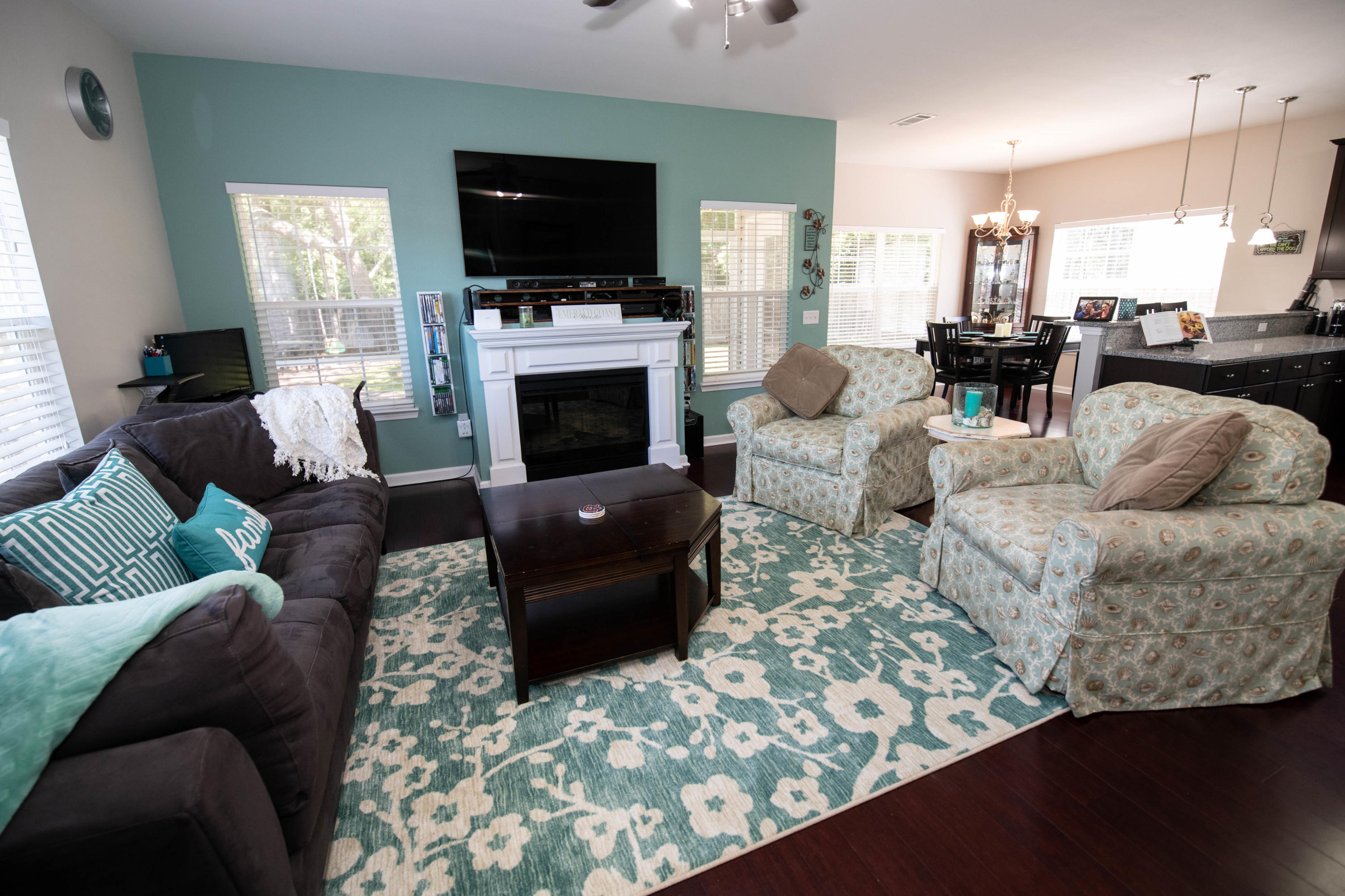 Redwood Village - Residential