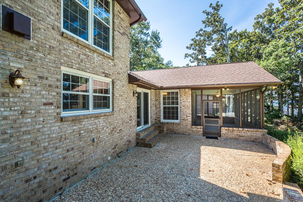 BAY WOODS - Residential