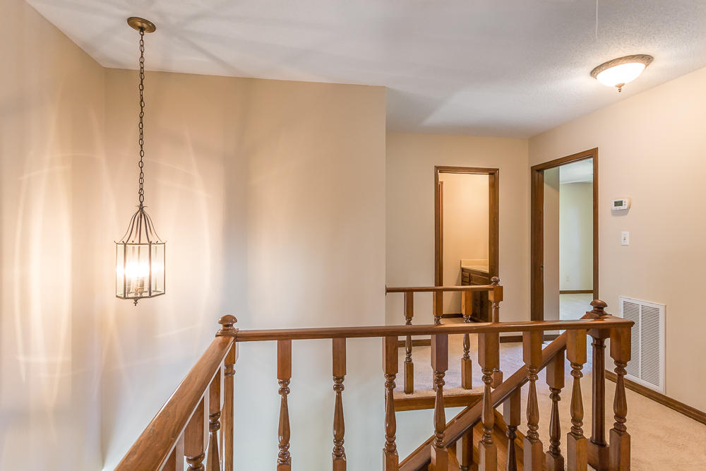 BAY WOODS - Residential