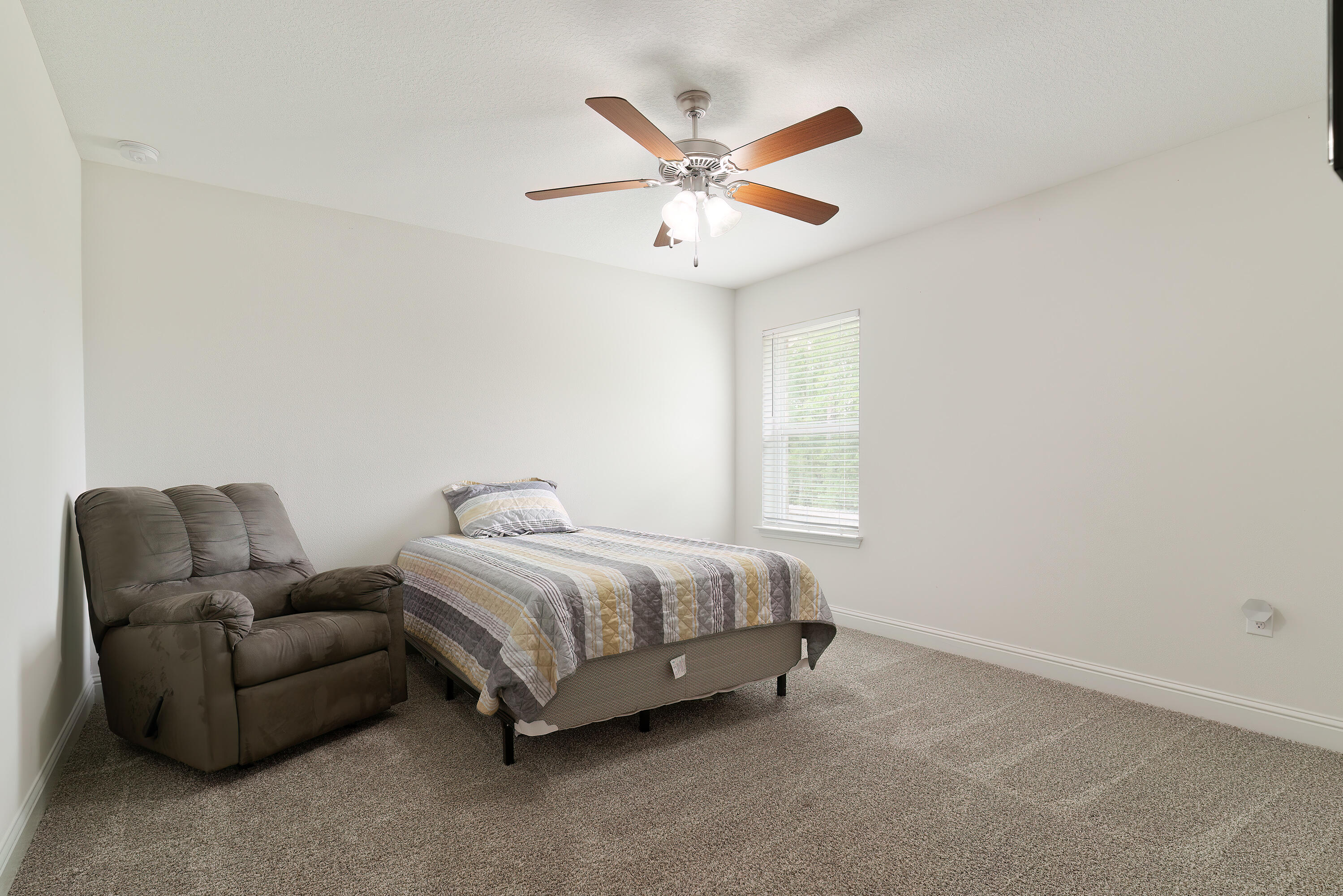 NATURE LAKE PH 1 - Residential