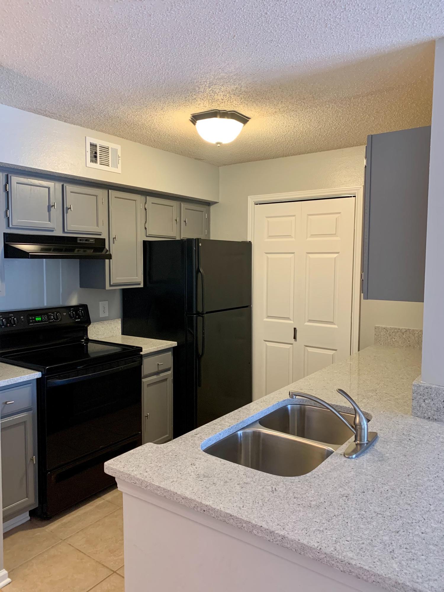 INDIAN LAKE - Residential