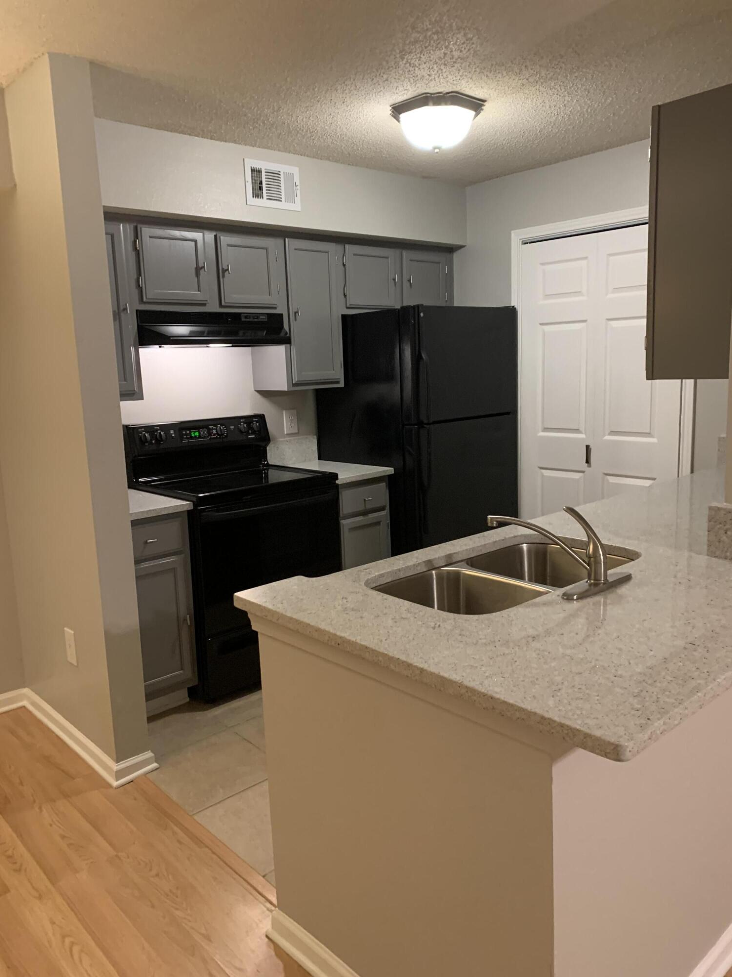 INDIAN LAKE - Residential