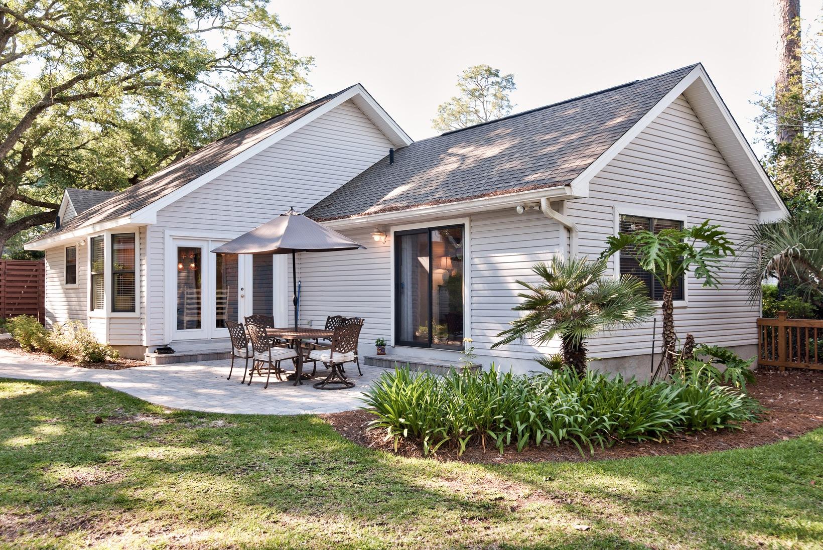 DEERWOOD DRIVE - Residential