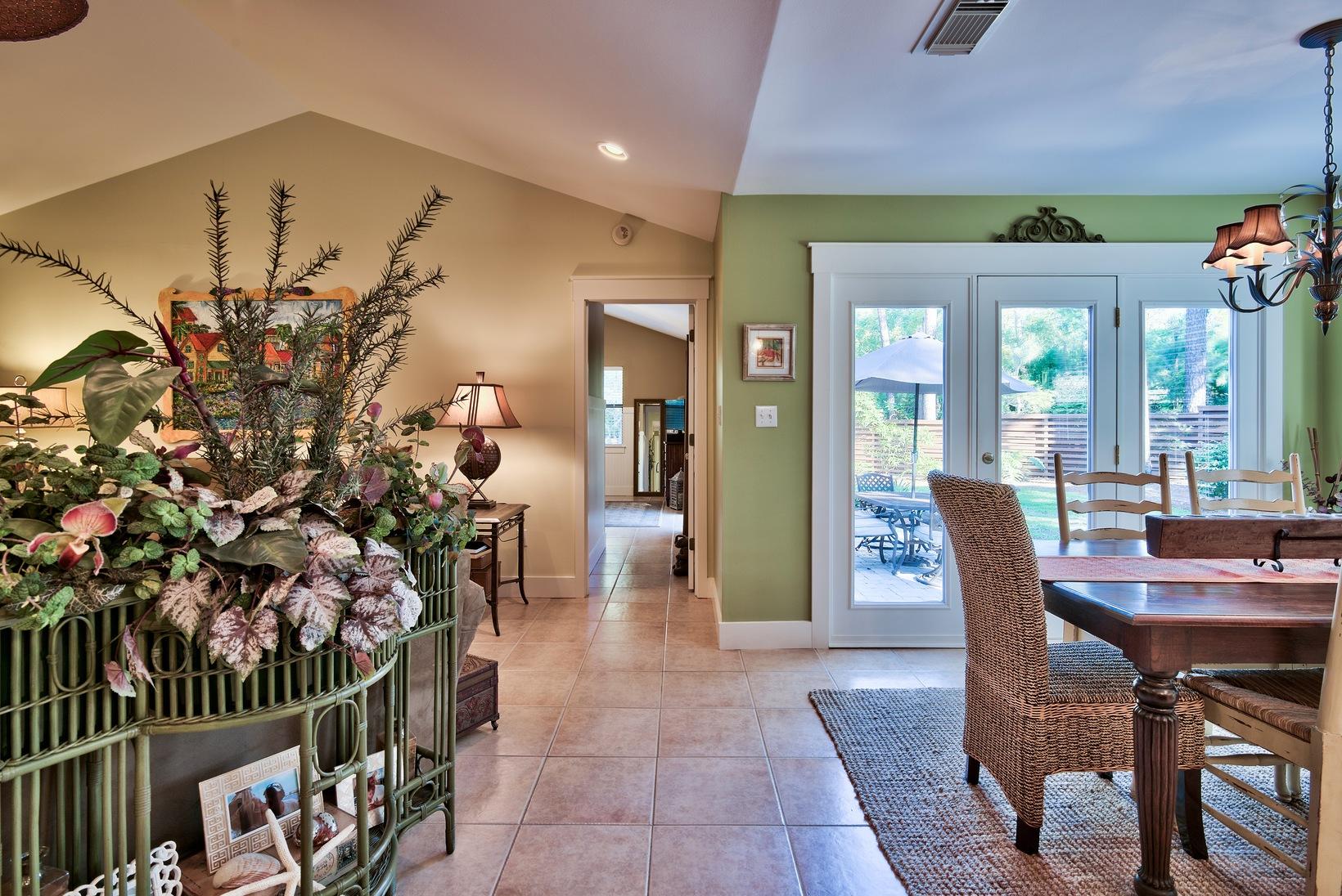 DEERWOOD DRIVE - Residential