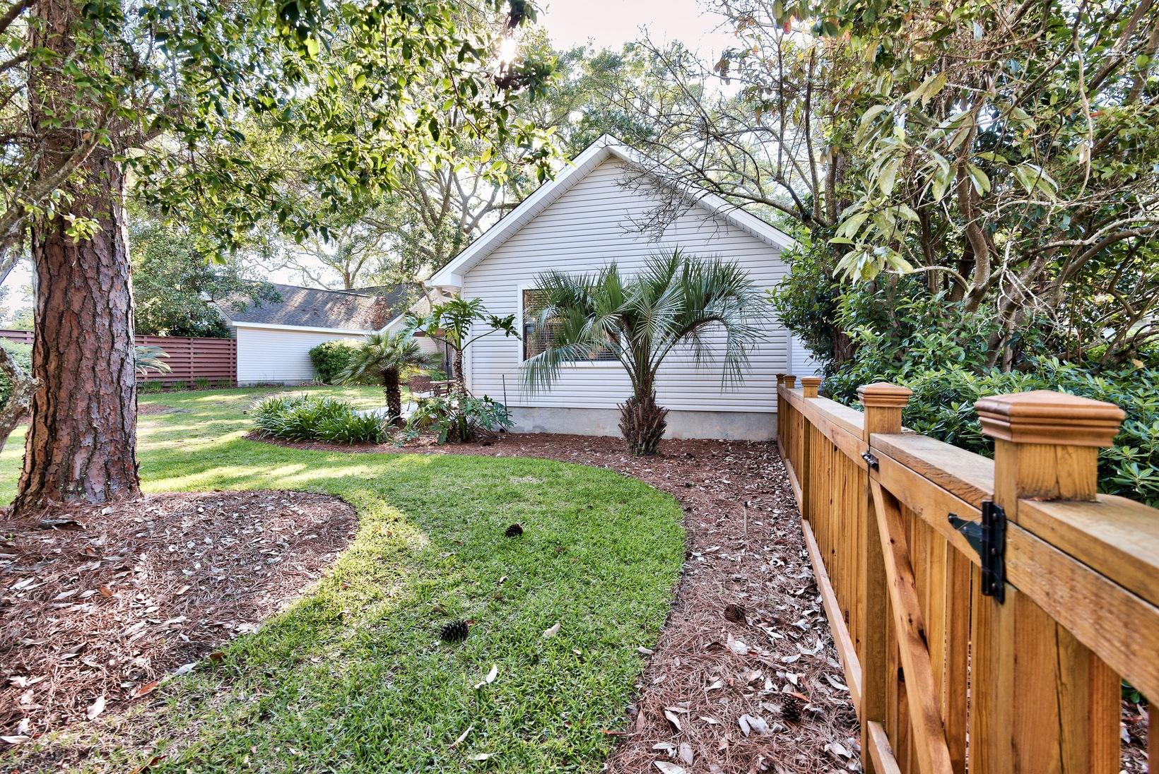 DEERWOOD DRIVE - Residential