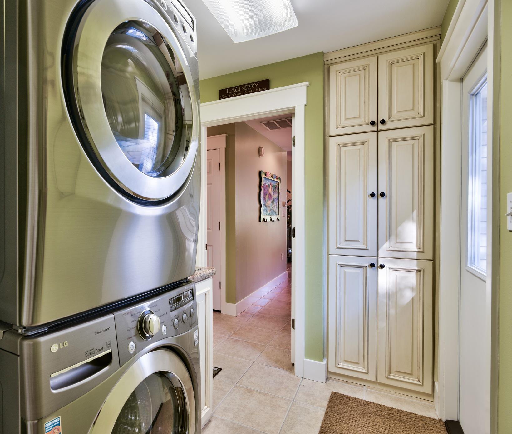 DEERWOOD DRIVE - Residential