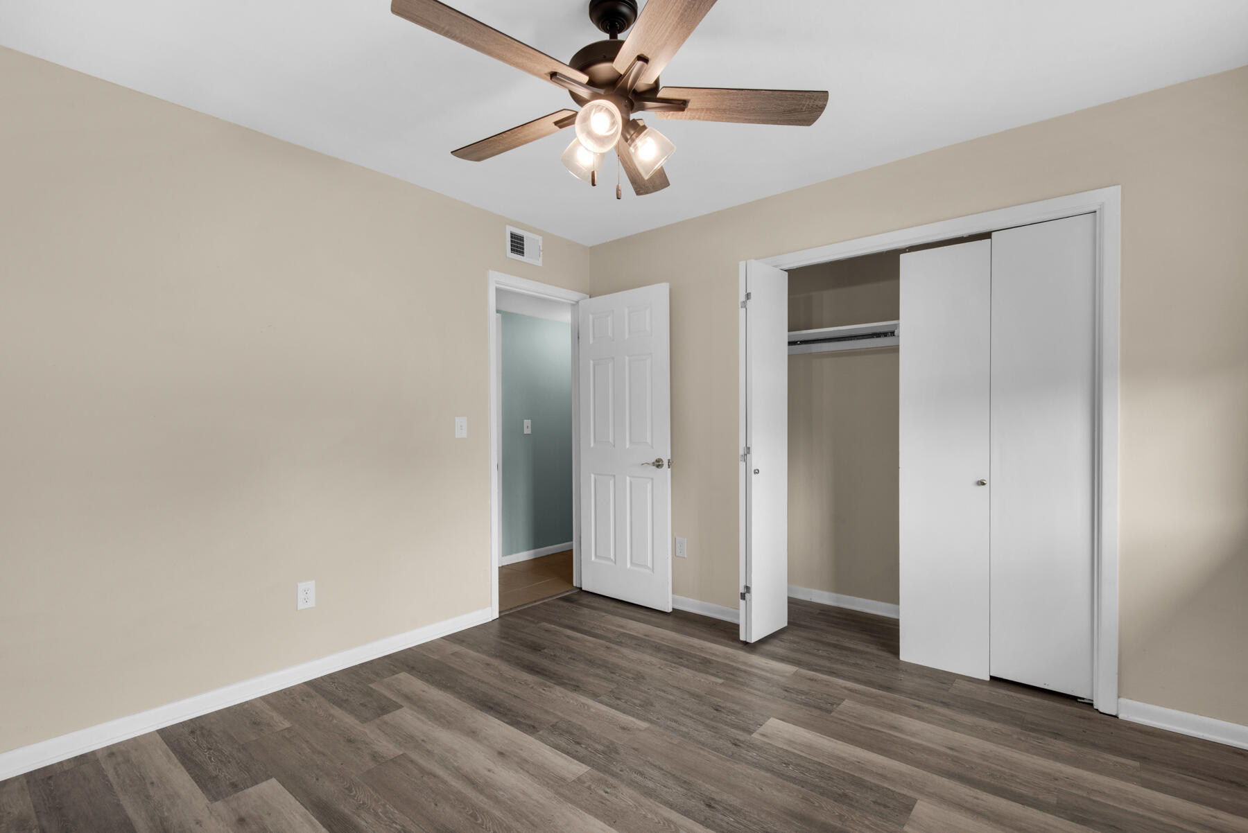 SHALIMAR - Residential Lease
