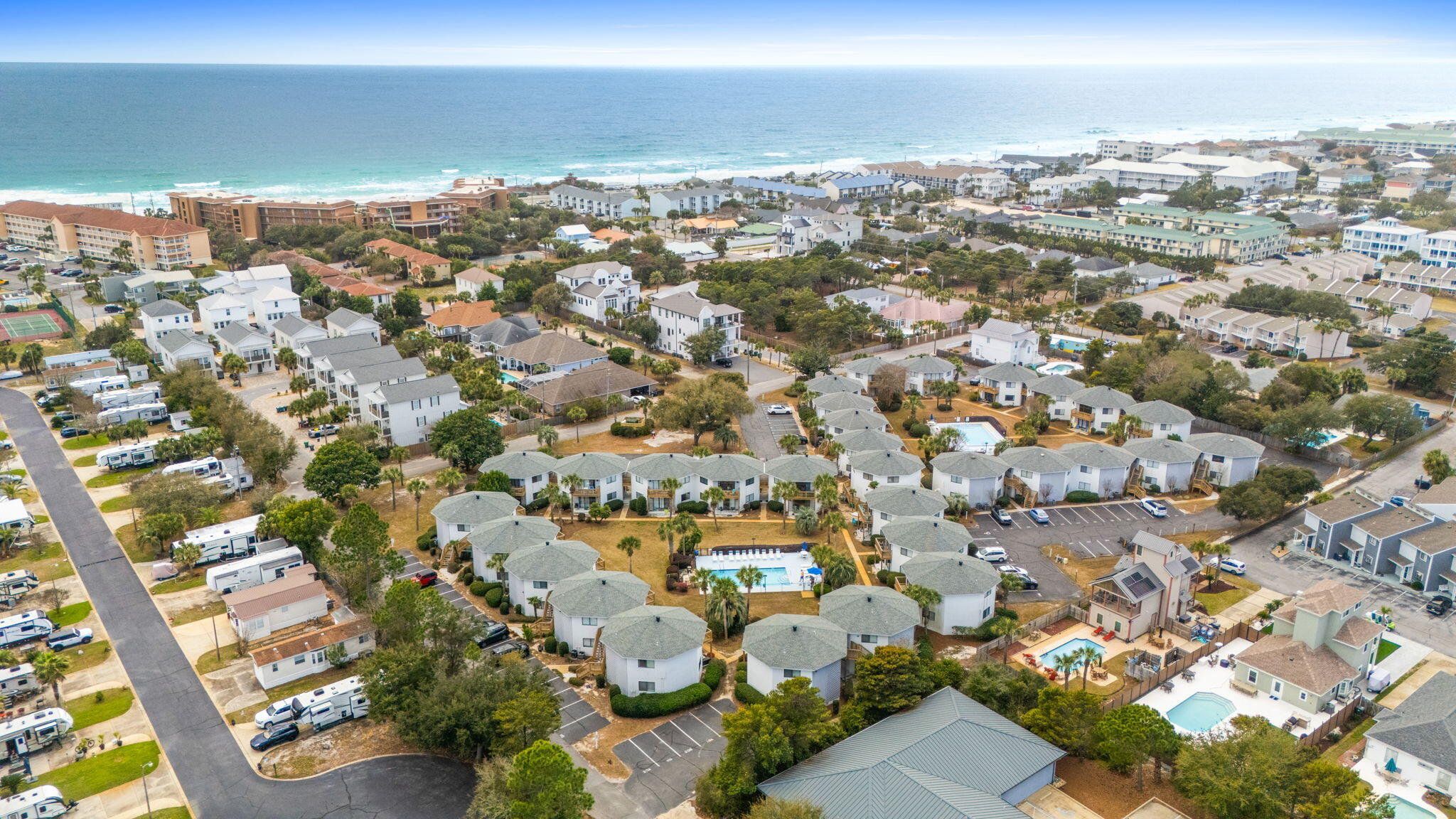 CRYSTAL VILLAGE CONDO PH 2 - Residential