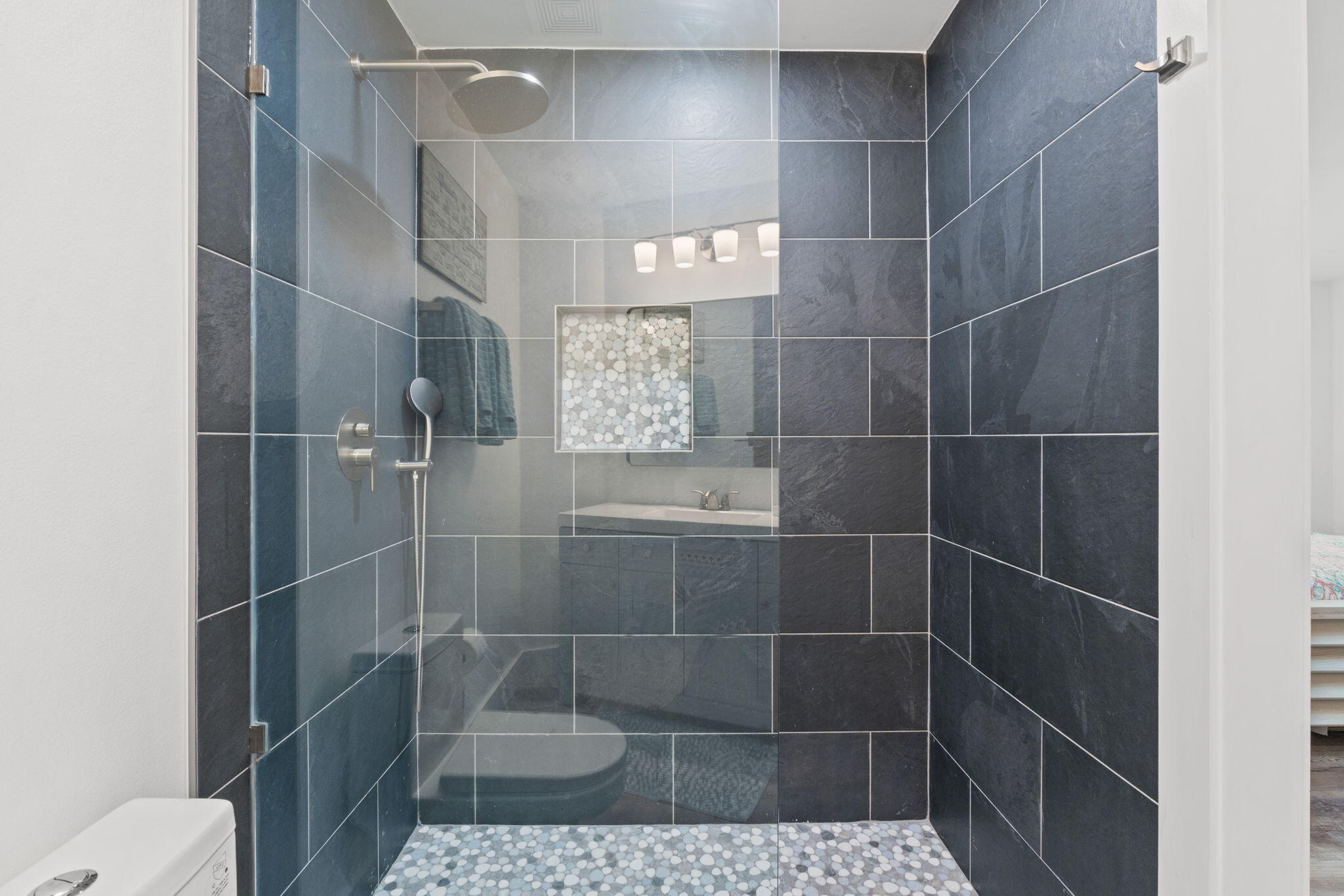 CRYSTAL VILLAGE CONDO PH 2 - Residential