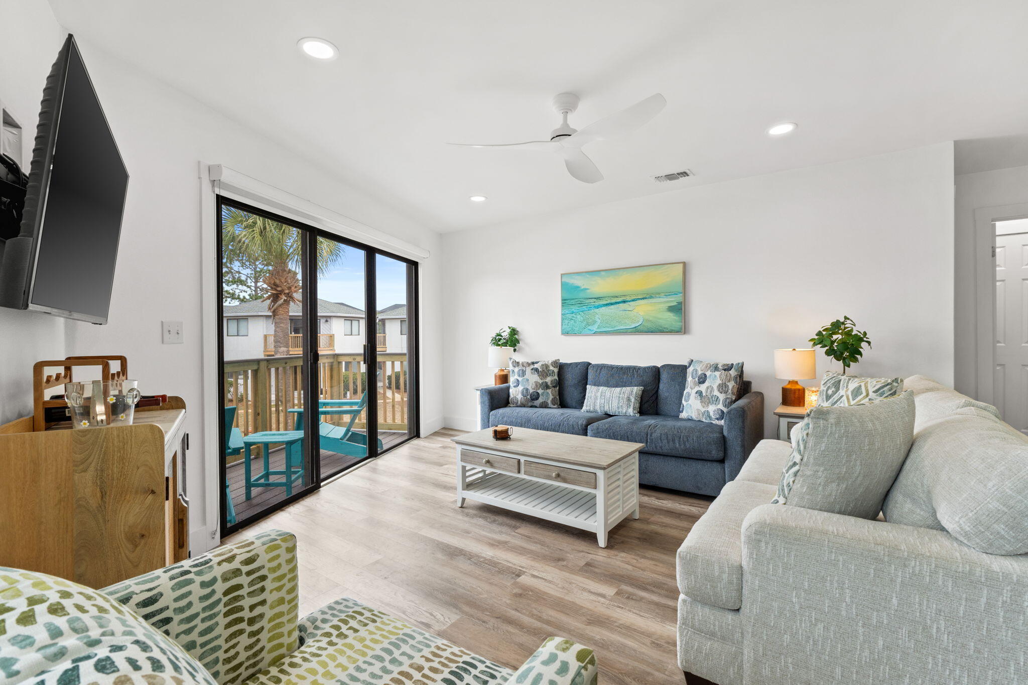 CRYSTAL VILLAGE CONDO PH 2 - Residential