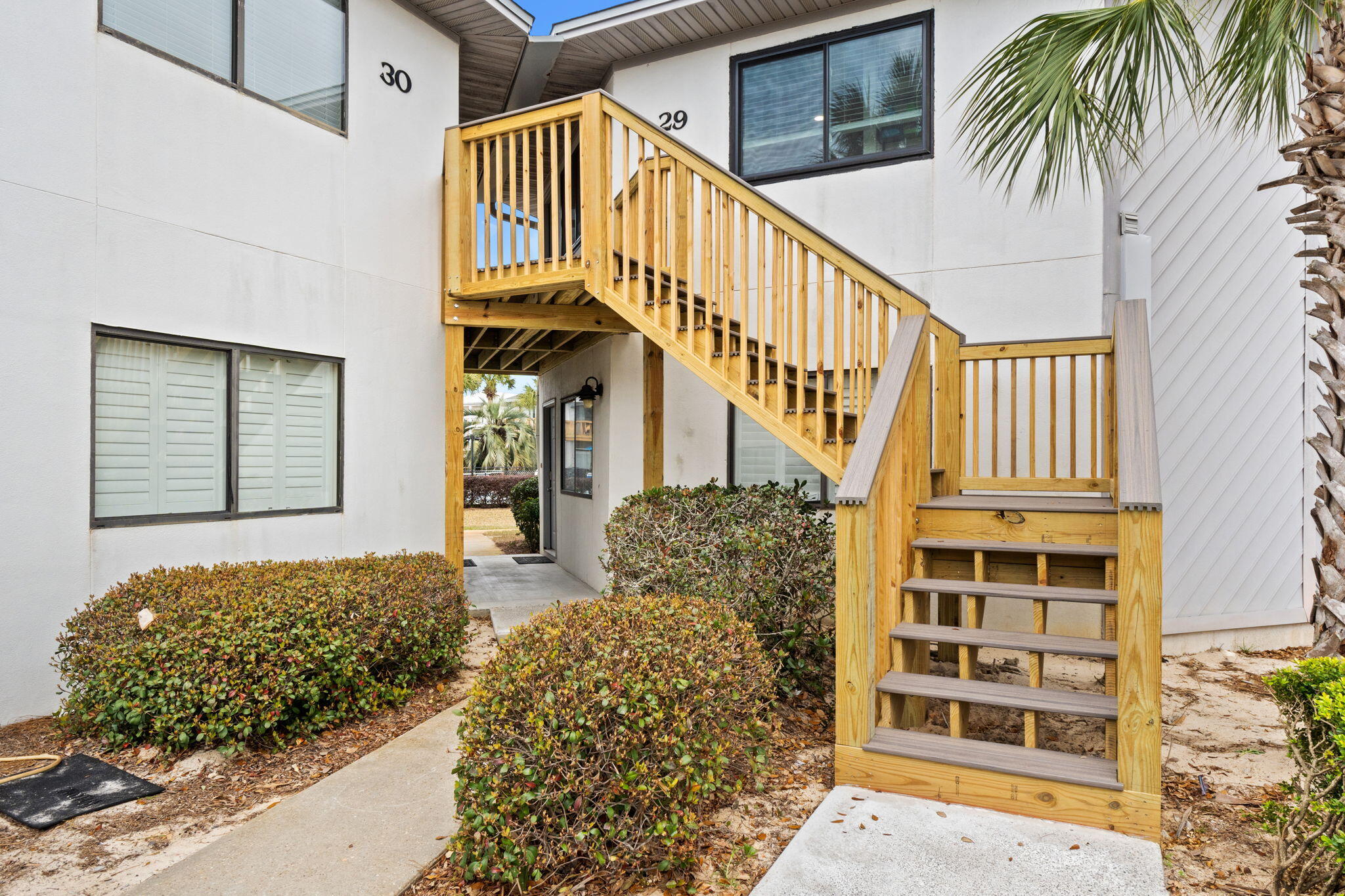 CRYSTAL VILLAGE CONDO PH 2 - Residential