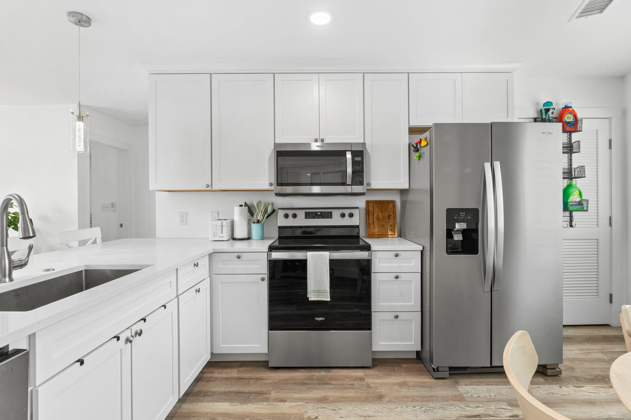 CRYSTAL VILLAGE CONDO PH 2 - Residential