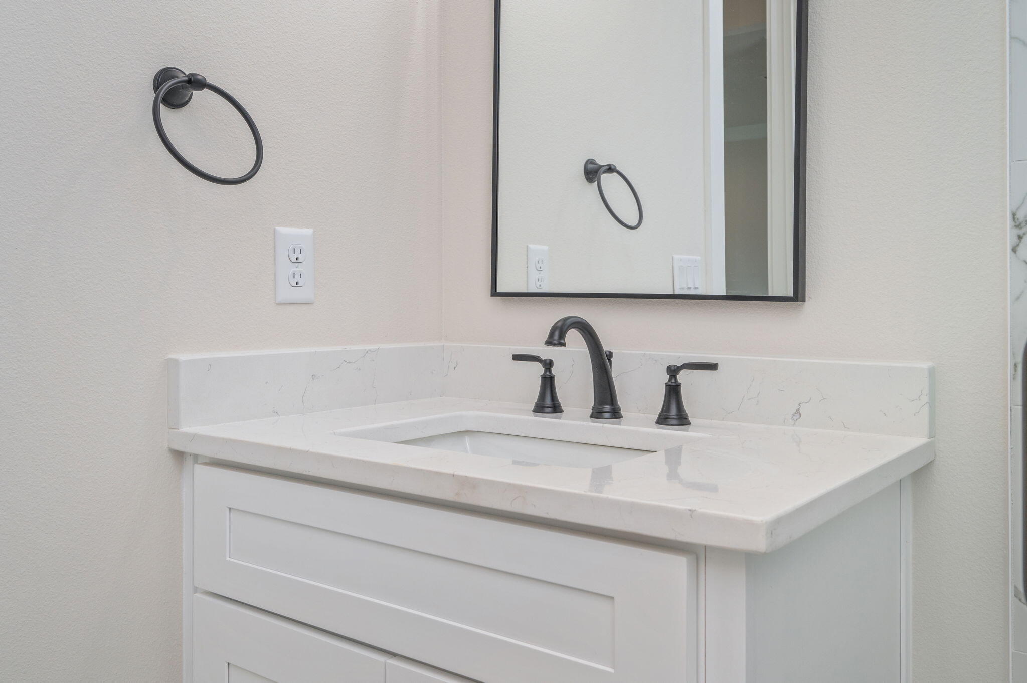 SHALIMAR - Residential