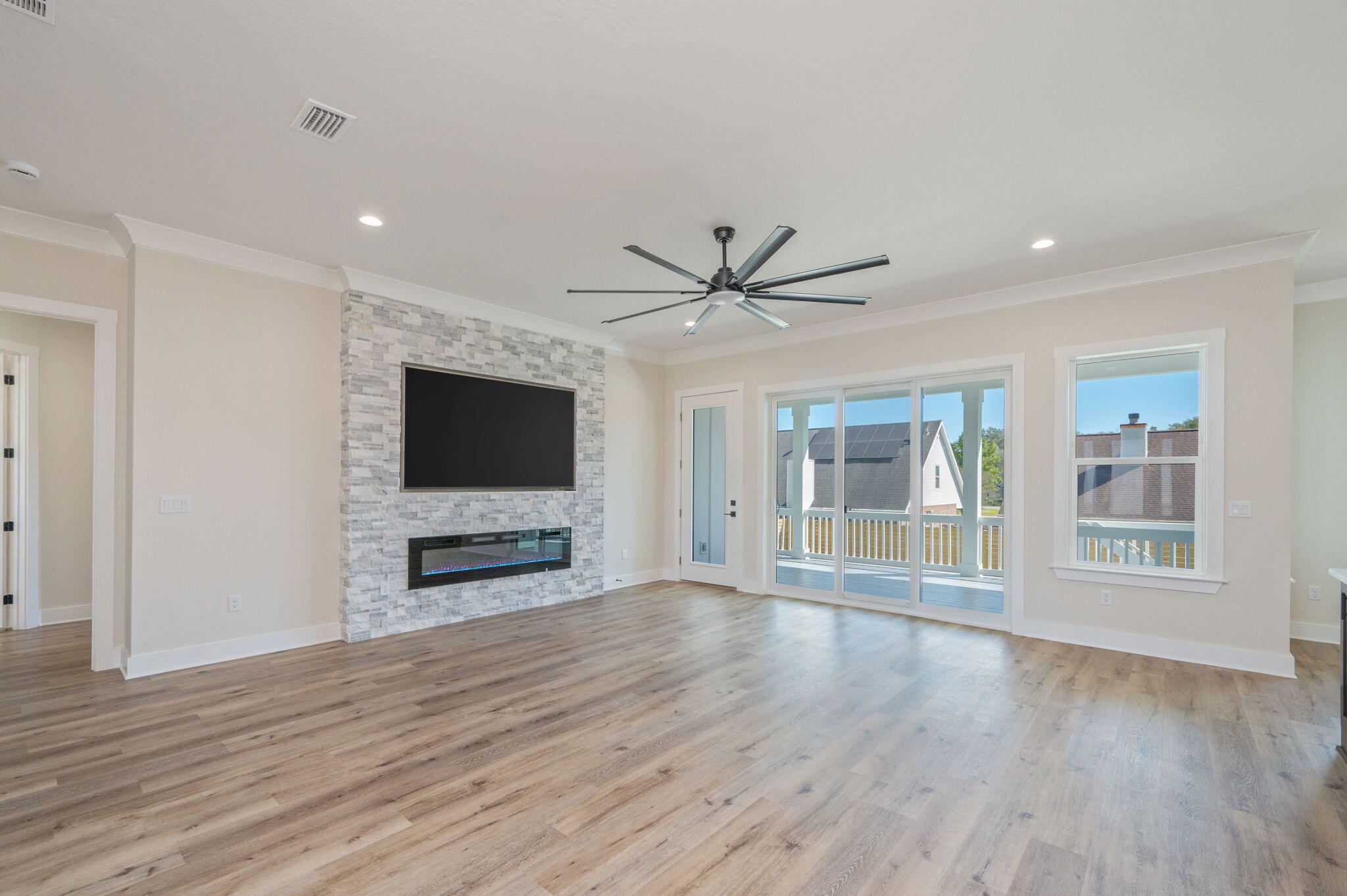 SHALIMAR - Residential