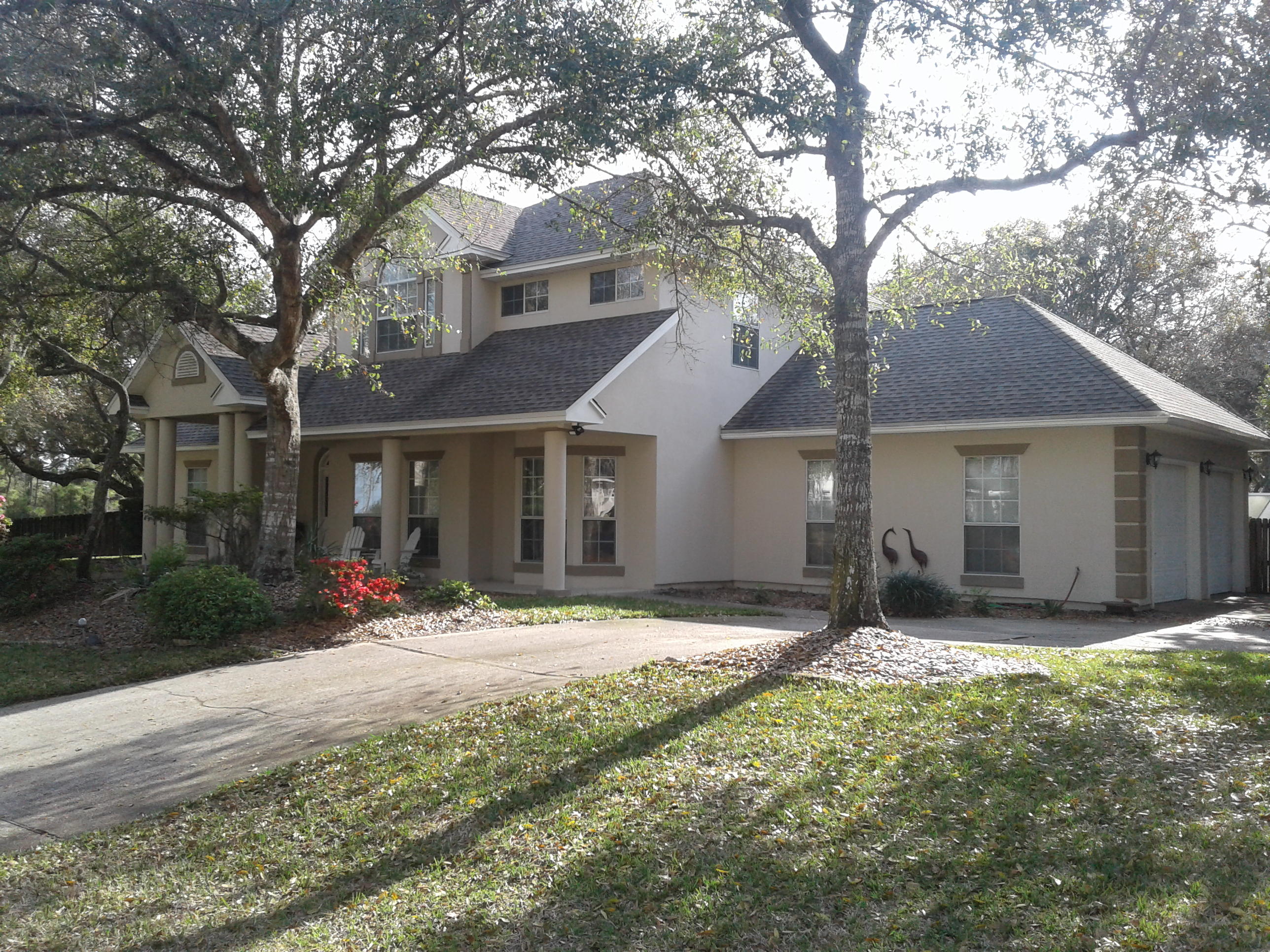 LAKE POINTE - Residential