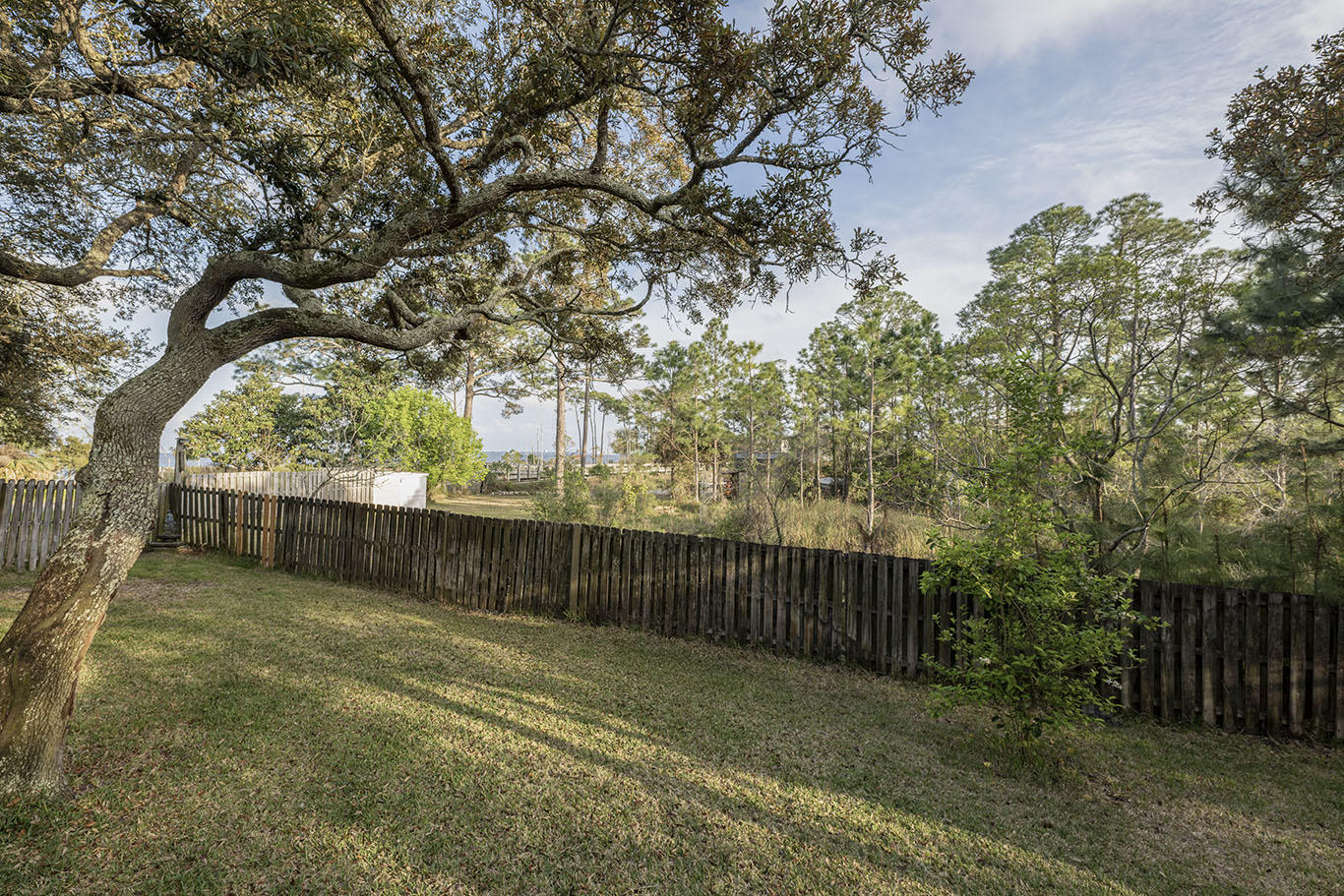 LAKE POINTE - Residential