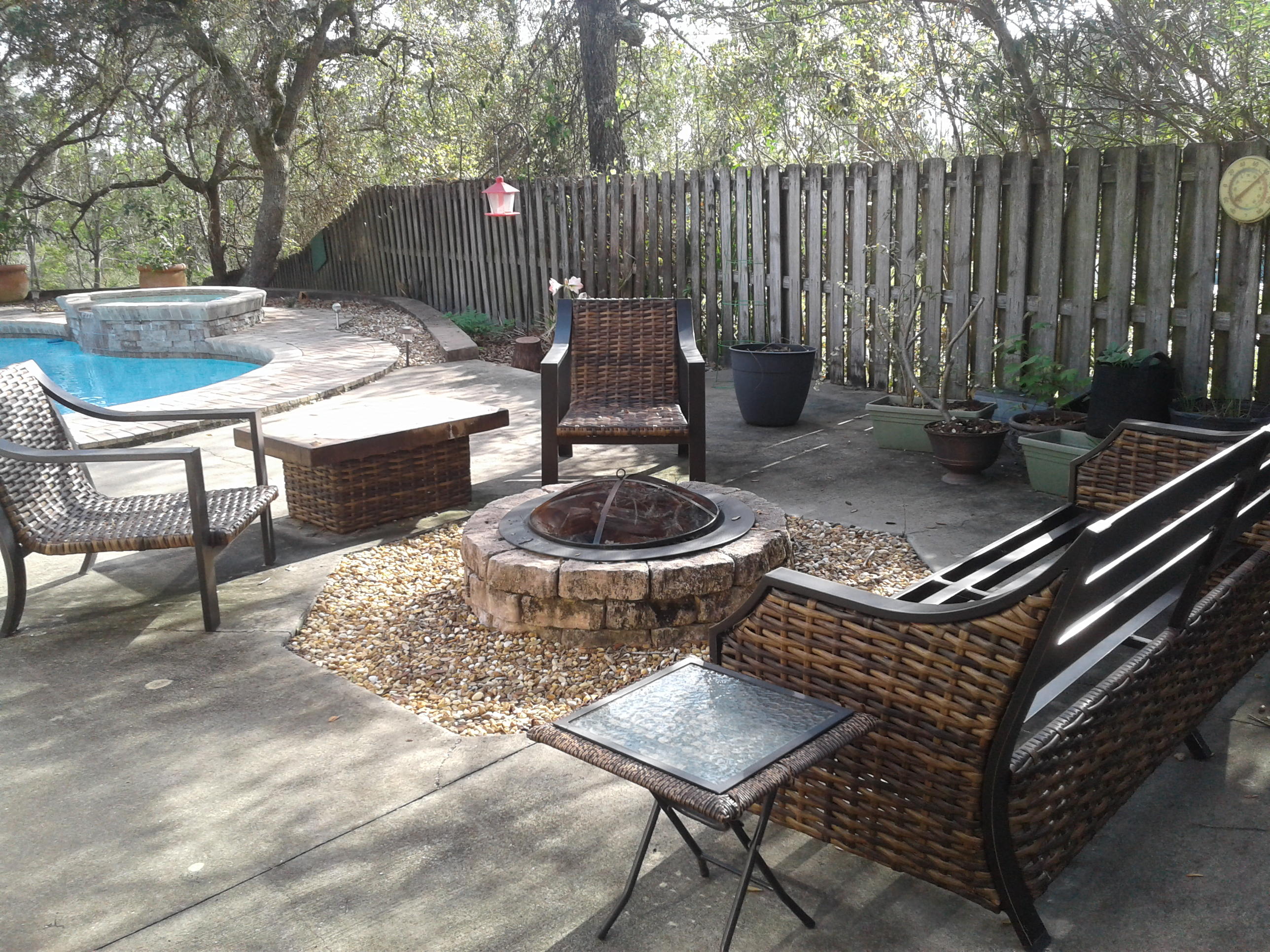 LAKE POINTE - Residential