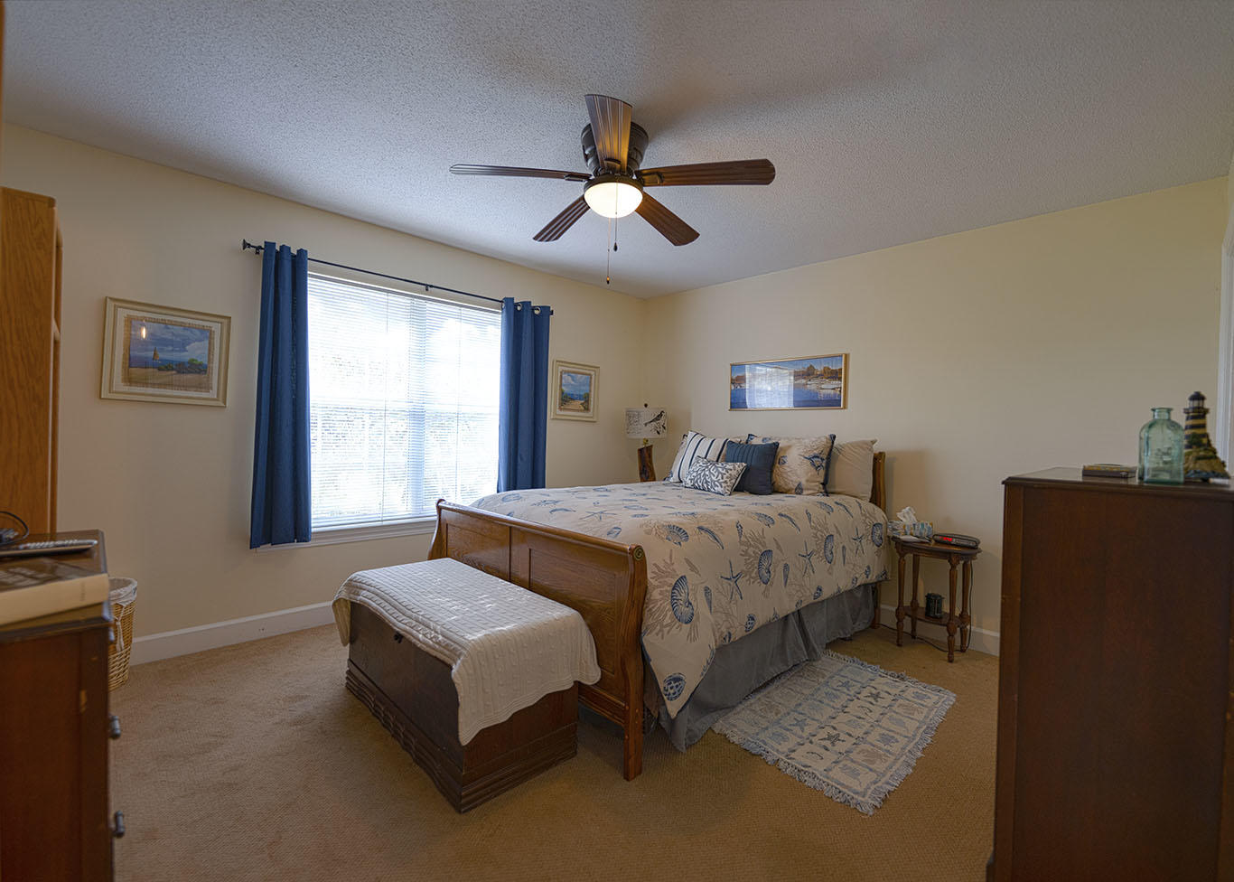 LAKE POINTE - Residential