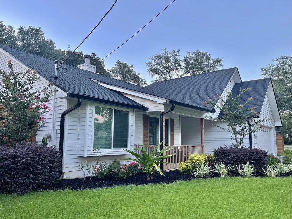 Located 2 minutes from Emerald Grande & Destin Bridge, this is a cared for & fully renovated 3 Bedroom 2 Bathrooms + Breakfast Nook, 2 car garage, wide driveway and additional side parking in a NO HOA subdivision. Property is on a corner lot, with an amazing backyard fully fenced in for privacy, beautiful landscaped with room for a pool. New Roof 2023, New hurricane-rated windows 2023, interior/exterior paint, fully remodeled bathrooms, new flooring, new kitchen appliances. Security Cameras included. Vaulted ceilings. Convenient side parking accommodates boats, jet skis, RV. Proximity to Schools, Daycare, Churches, Joe's Bayou Boat Ramp, Destin Mattie Kelly Nature Walk, Crab Island and Harbor walk perfect for boating enthusiasts and nature lovers. Sold Unfurnished. See Documents section. Advanced Home Features:
New Roof, Rain Gutters & Hurricane-Rated Windows: Safety and peace of mind with a newly installed roof and windows designed to withstand severe weather. Enjoy Insurance Discounts.
Privacy & Security: A new horizontal fence and night-vision security cameras ensure both privacy and security.
Remodeled Bathrooms & Flooring: Both bathrooms have been fully renovated featuring modern finishes that ensure luxury and functionality. The new LVP flooring and stylish tile in wet areas elevate the home's interior design.
Stainless Steel Appliances: The kitchen is equipped with a new LG refrigerator and a Bosch dishwasher, Stove & Microwave.
Upgraded Light Fixtures & Ceiling Fans: New fixtures throughout bring a contemporary vibe, enhancing the ambiance in every room.
Outdoor Oasis for Adventurers:
Modern Landscaping & Entertainment Deck: The outdoor area features a new deck, an advanced sprinkler system connected to a private well, fresh sod, and a decorative blend of pavers, gravel and river rocks ideal for relaxation and hosting gatherings.
Ample Side Parking: Perfect for storing recreational vehicles, such as boats or jet skis.
Prime Location for Boating Enthusiasts: Just 2 minutes from the Joe Bayou Boat Ramp, Destin Mattie Kelly Nature Walk & Pier, and the vibrant Harbor walk & Crab Island, this location is ideal for those who enjoy water activities and nature exploration.
Local Conveniences:
You're within minutes of elementary schools, daycare centers, major grocery stores such as Publix and Winn Dixie, essential services like doctor offices and the post office, and a variety of dining and nightlife venues.