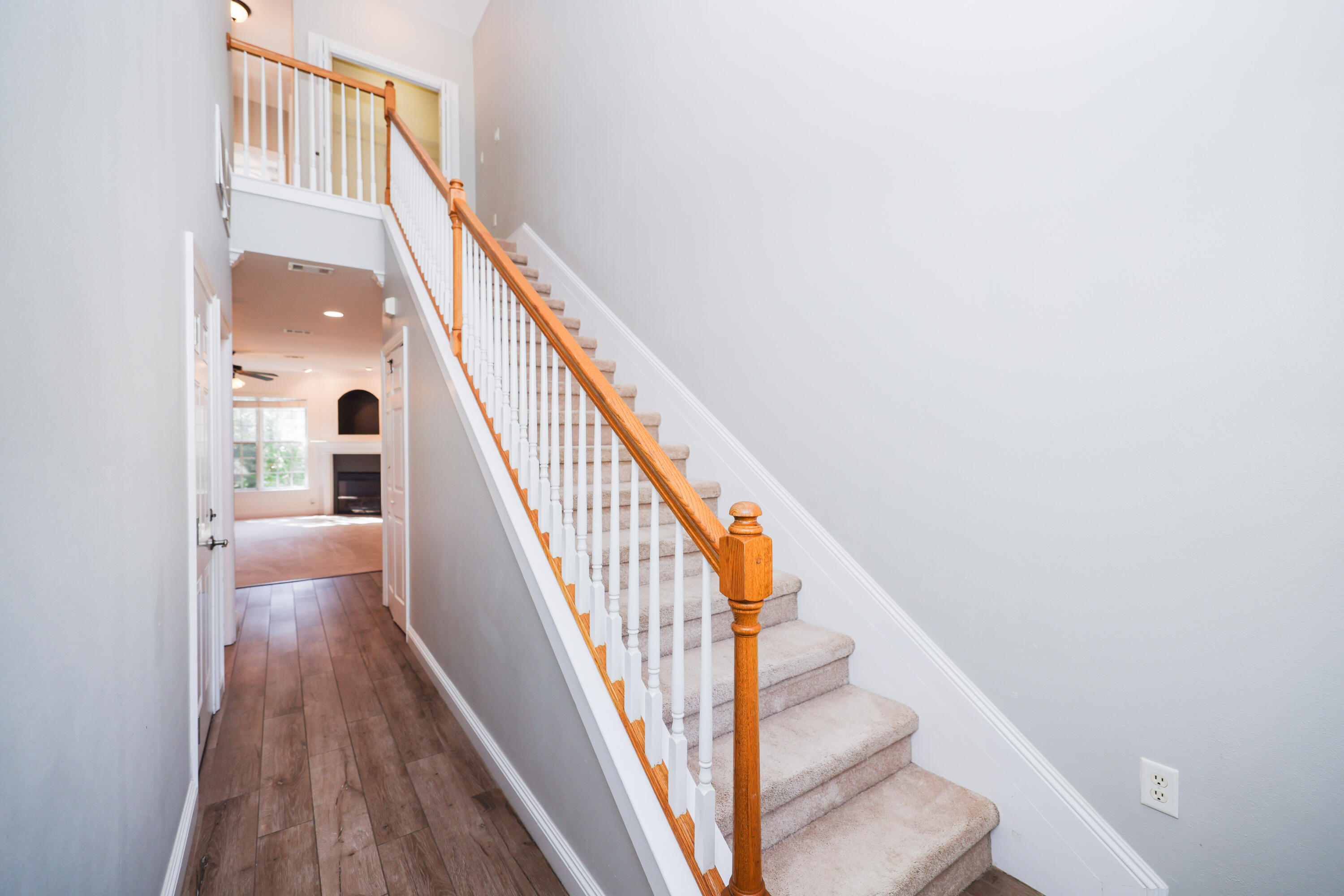 WALTON OAKS - Residential