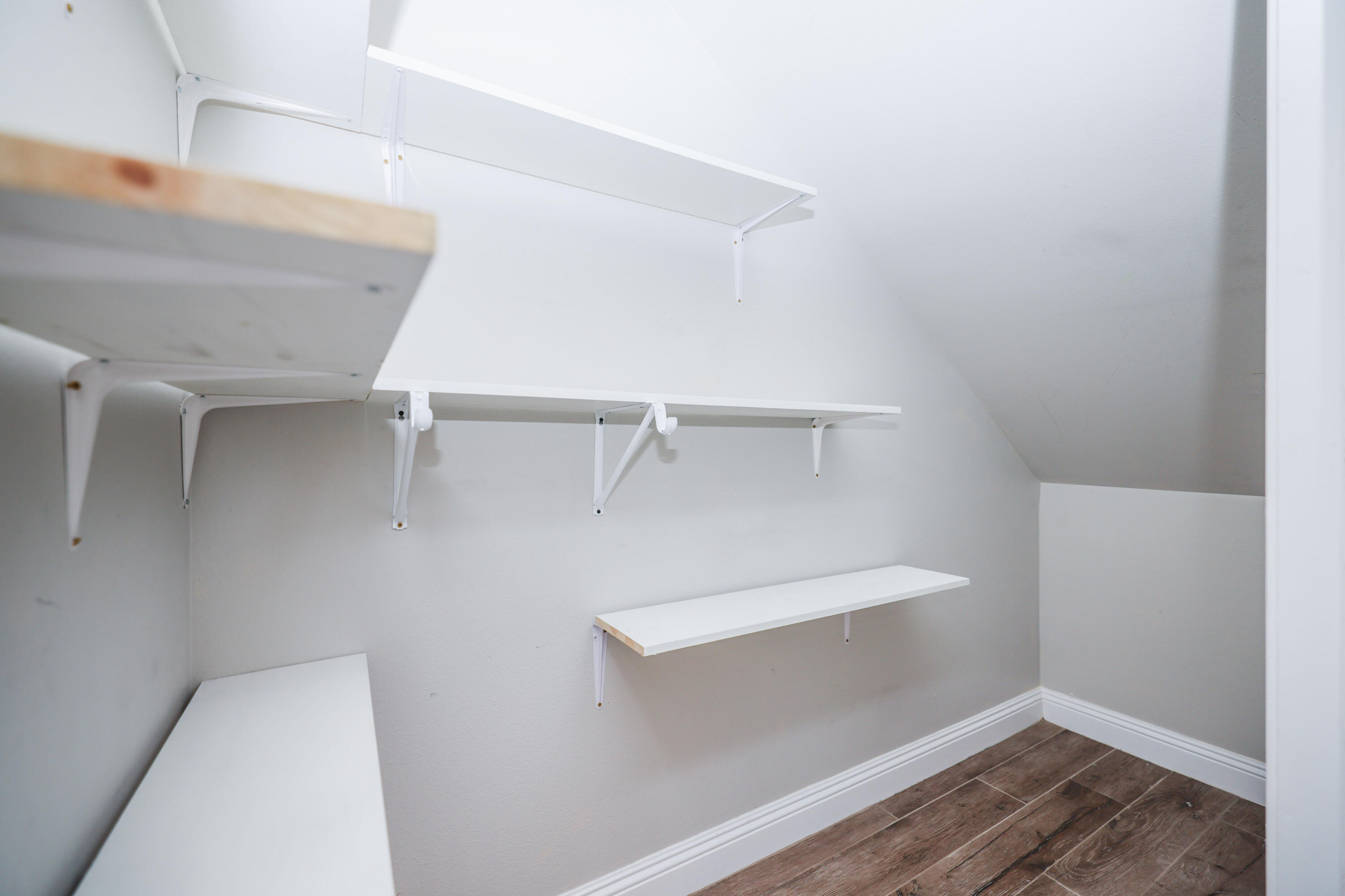 WALTON OAKS - Residential