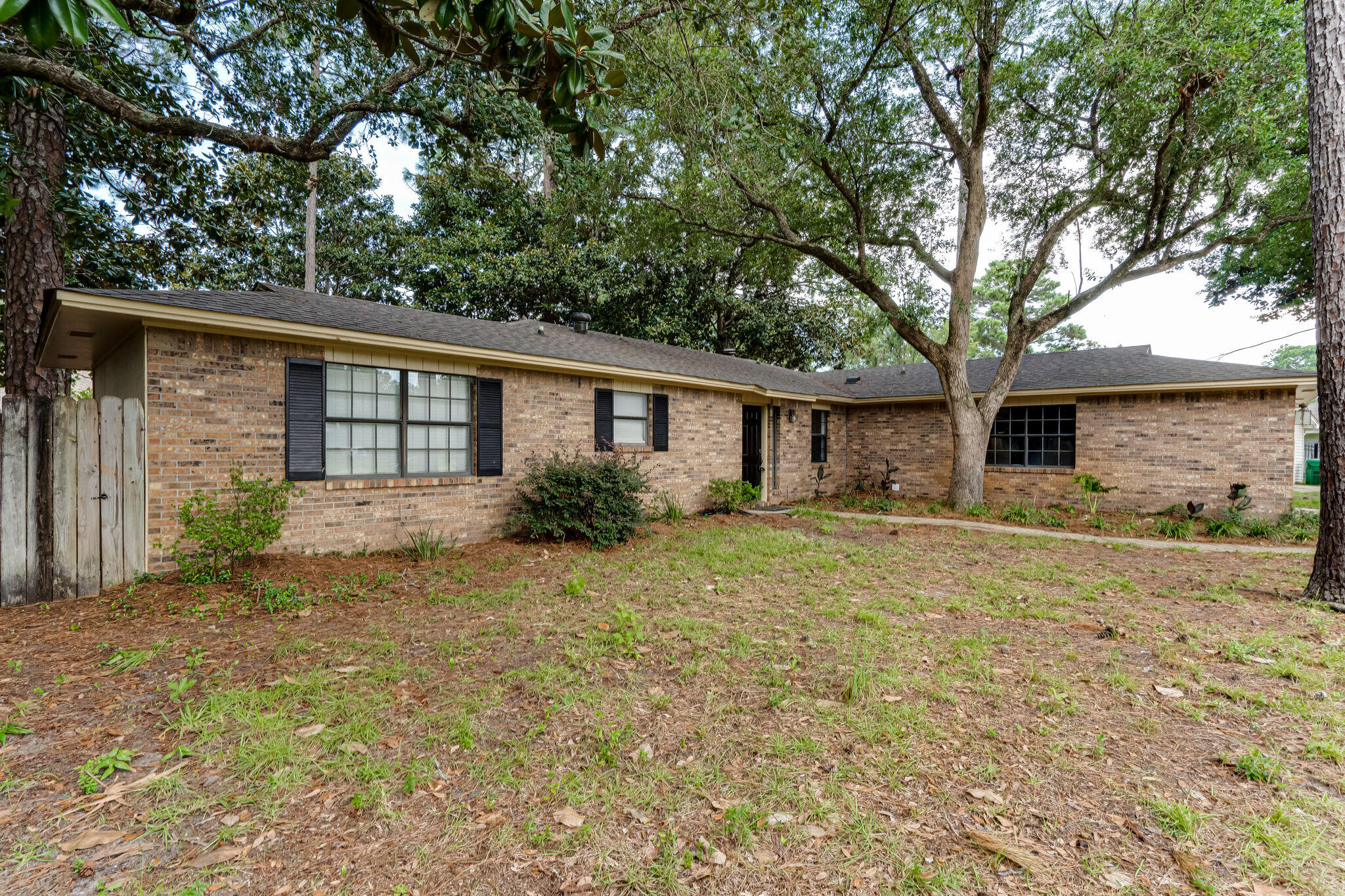 PINEWOOD ESTATES 2 - Residential