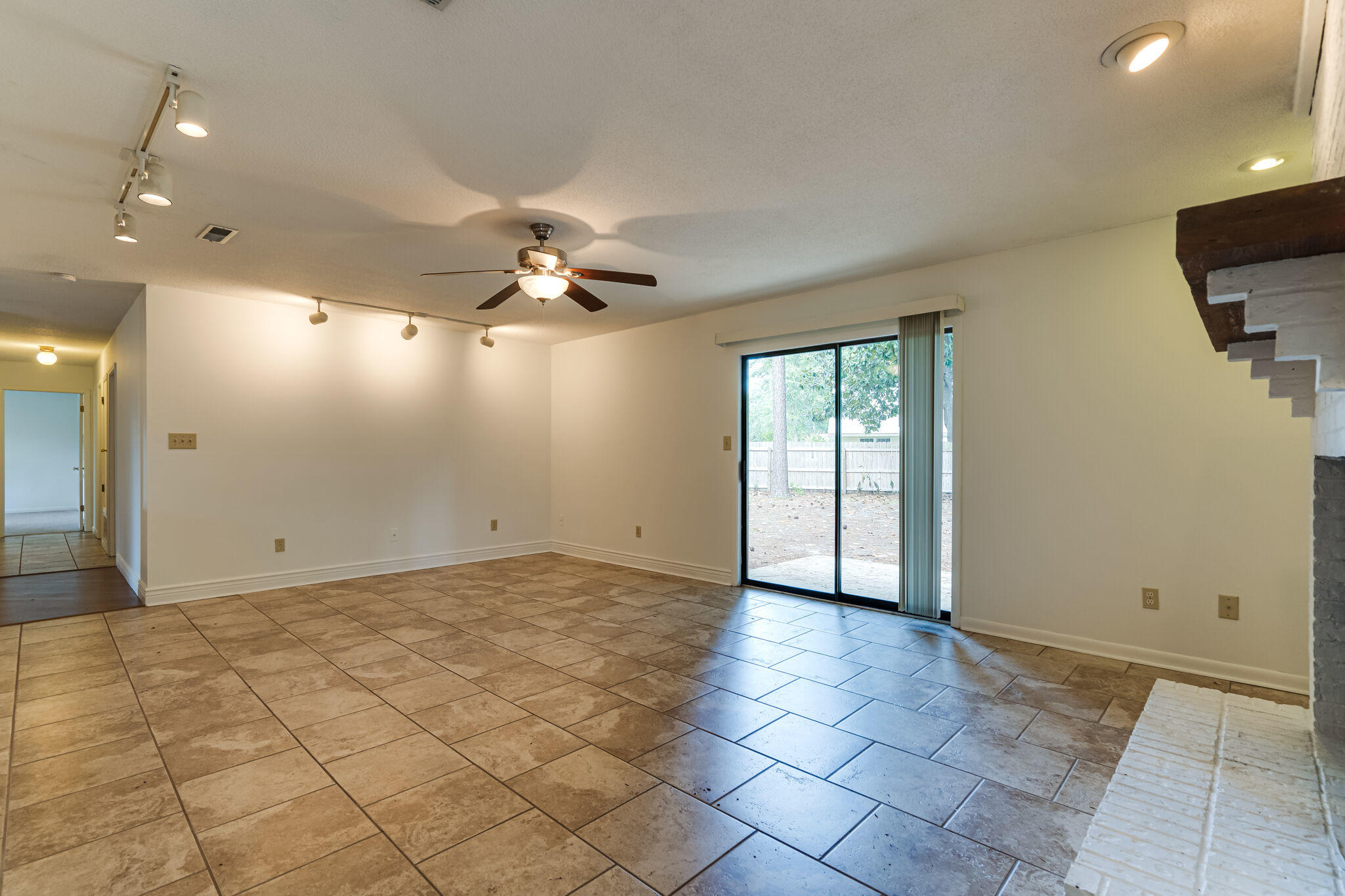 PINEWOOD ESTATES 2 - Residential