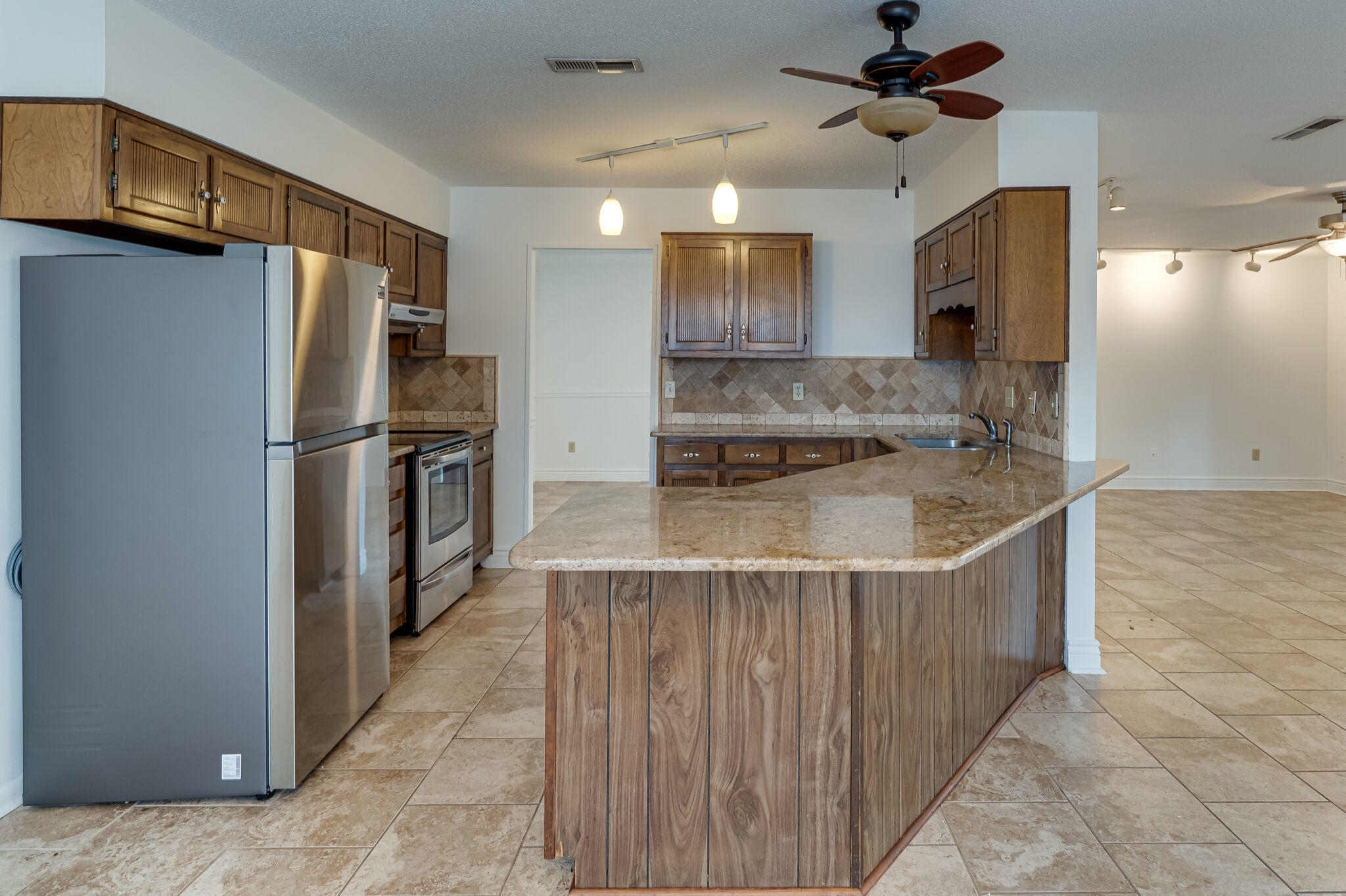 PINEWOOD ESTATES 2 - Residential