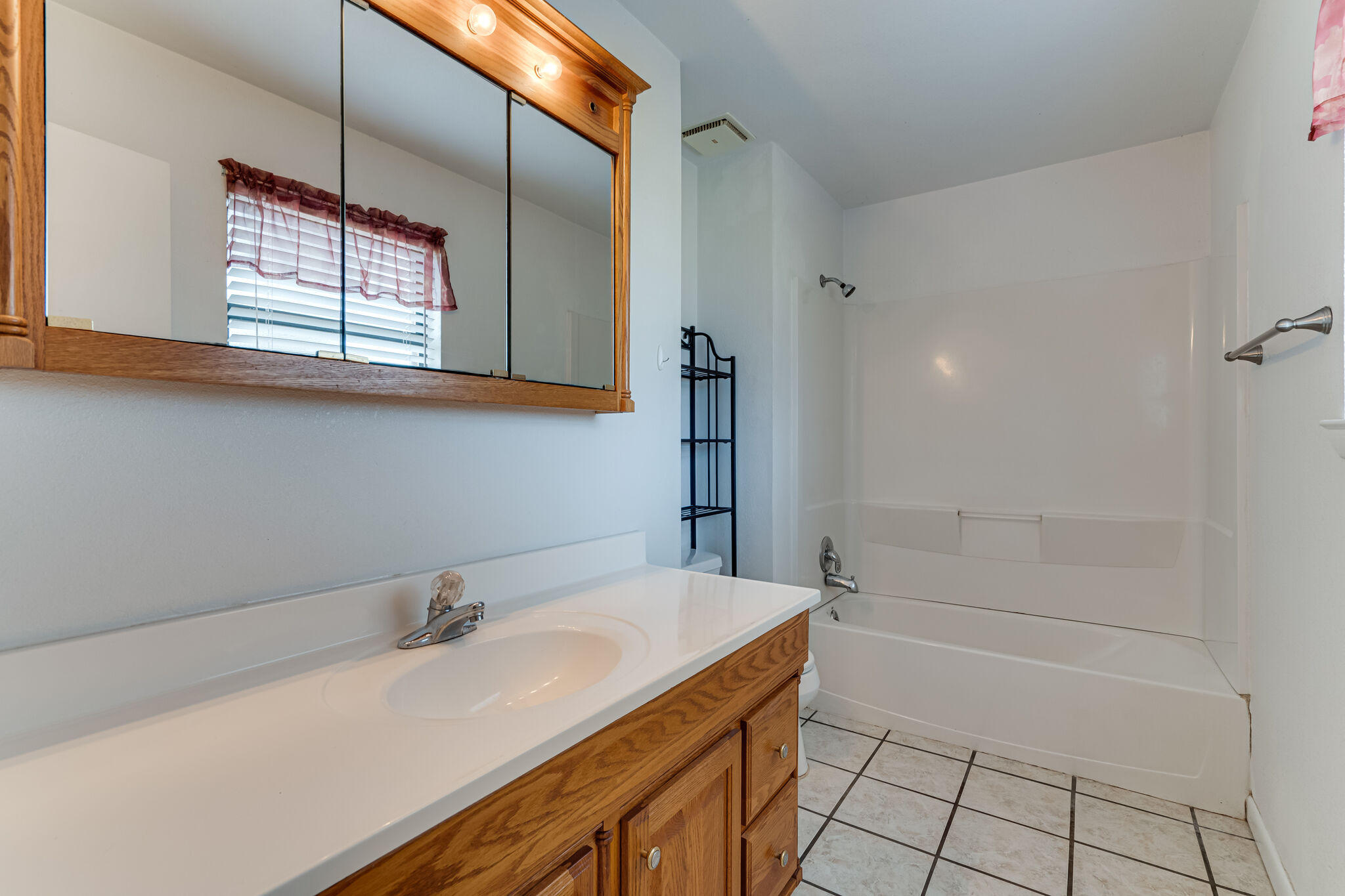 PINEWOOD ESTATES 2 - Residential