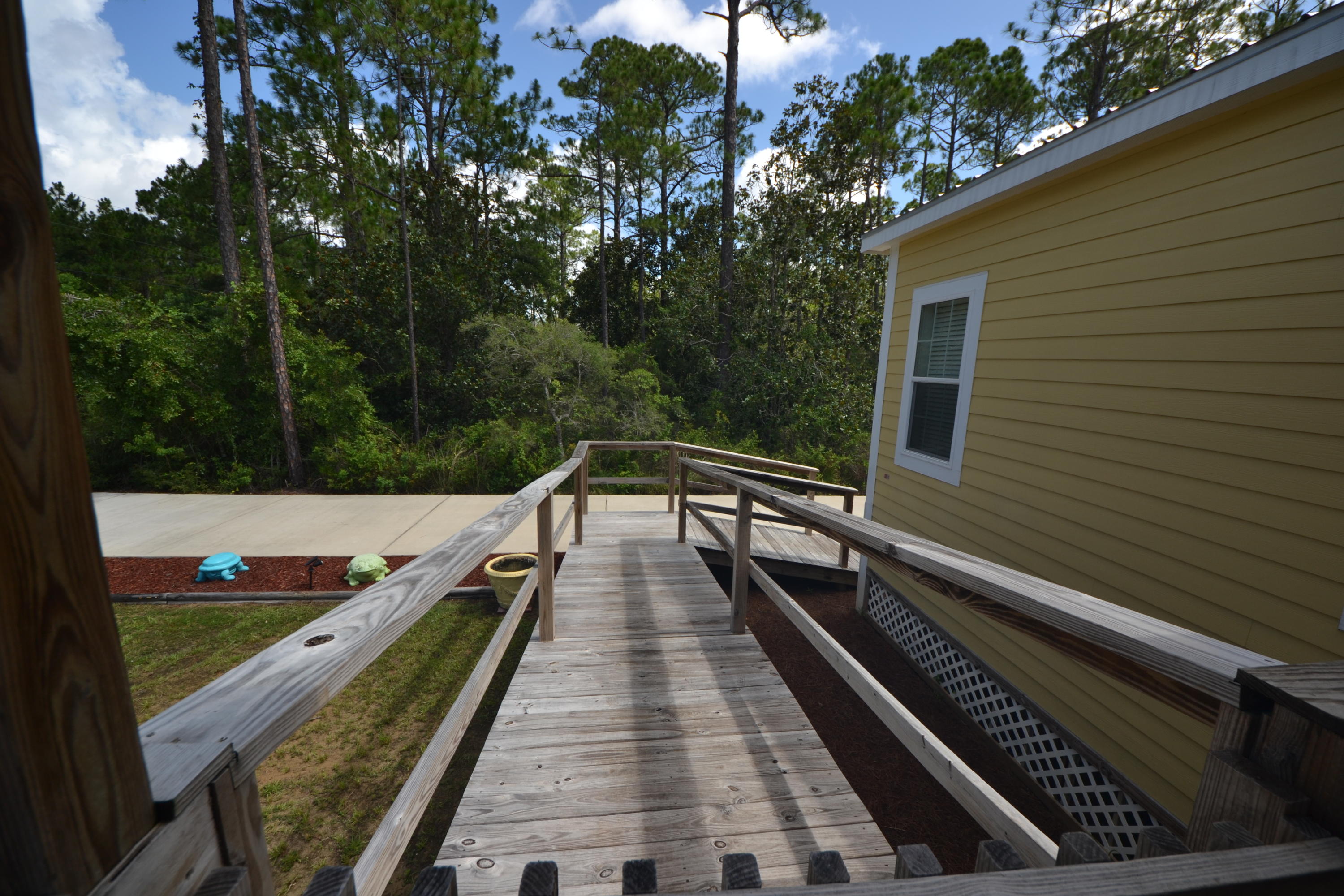 TOWN OF SANTA ROSA - Residential