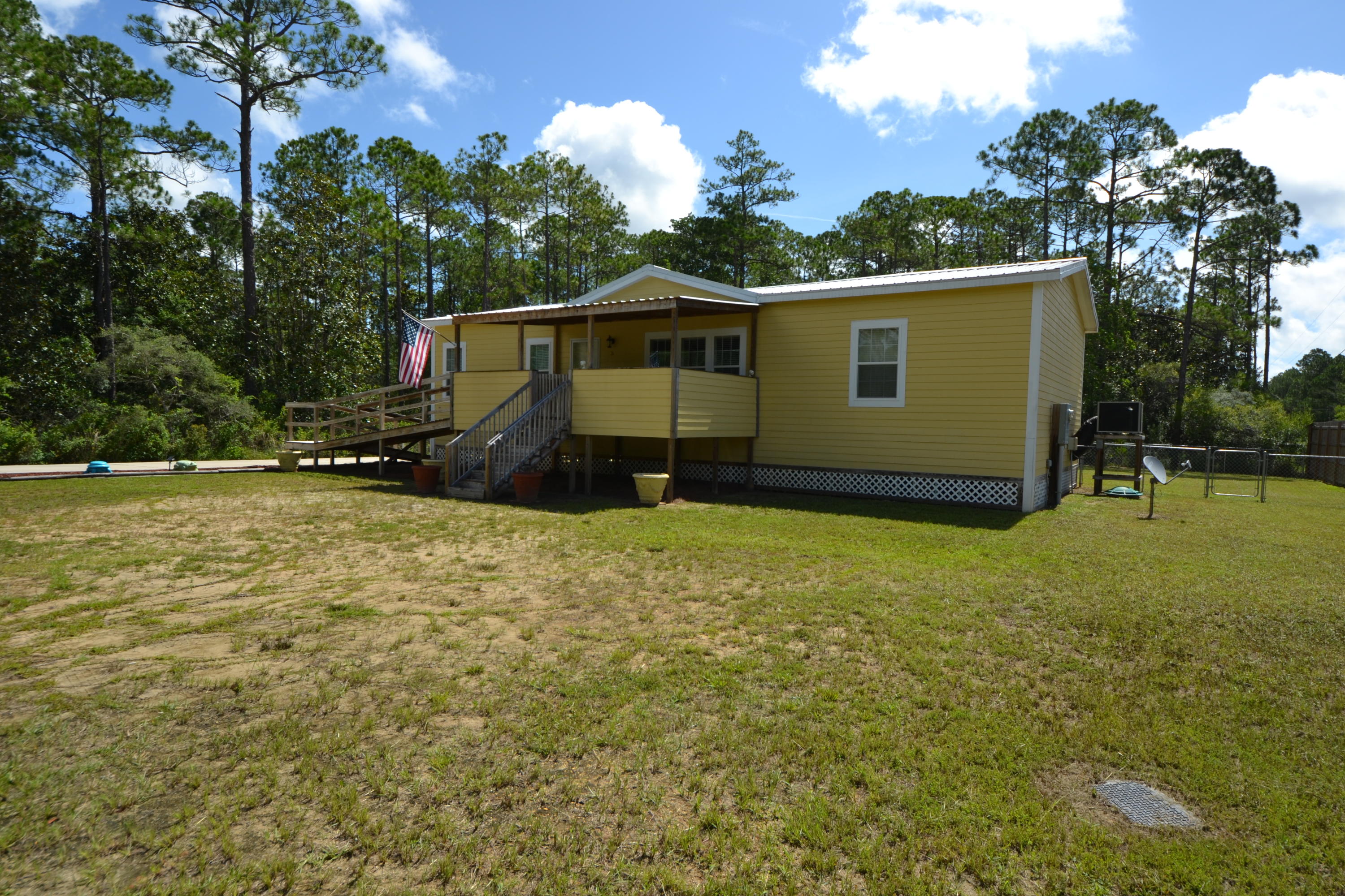 TOWN OF SANTA ROSA - Residential