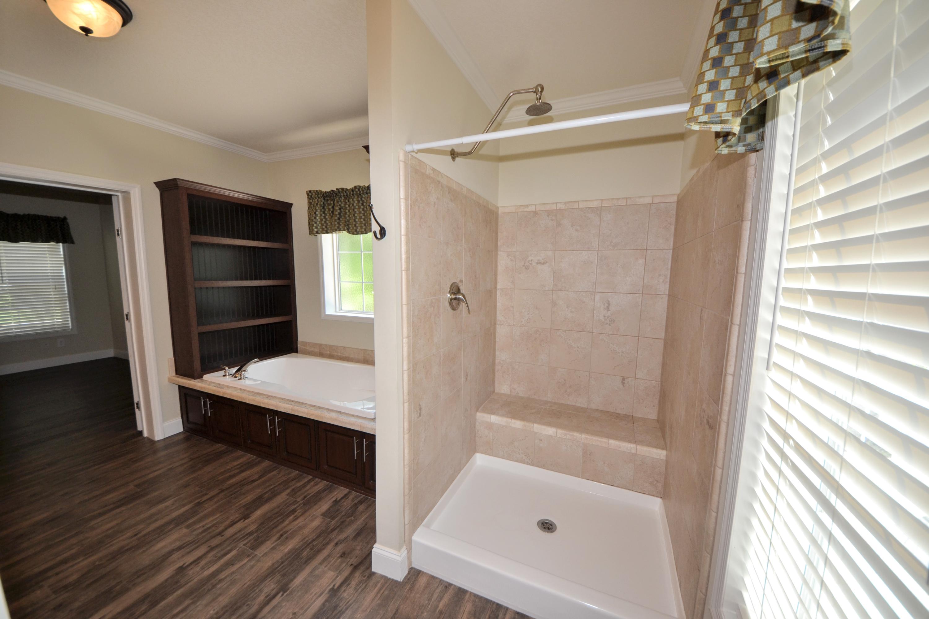 TOWN OF SANTA ROSA - Residential