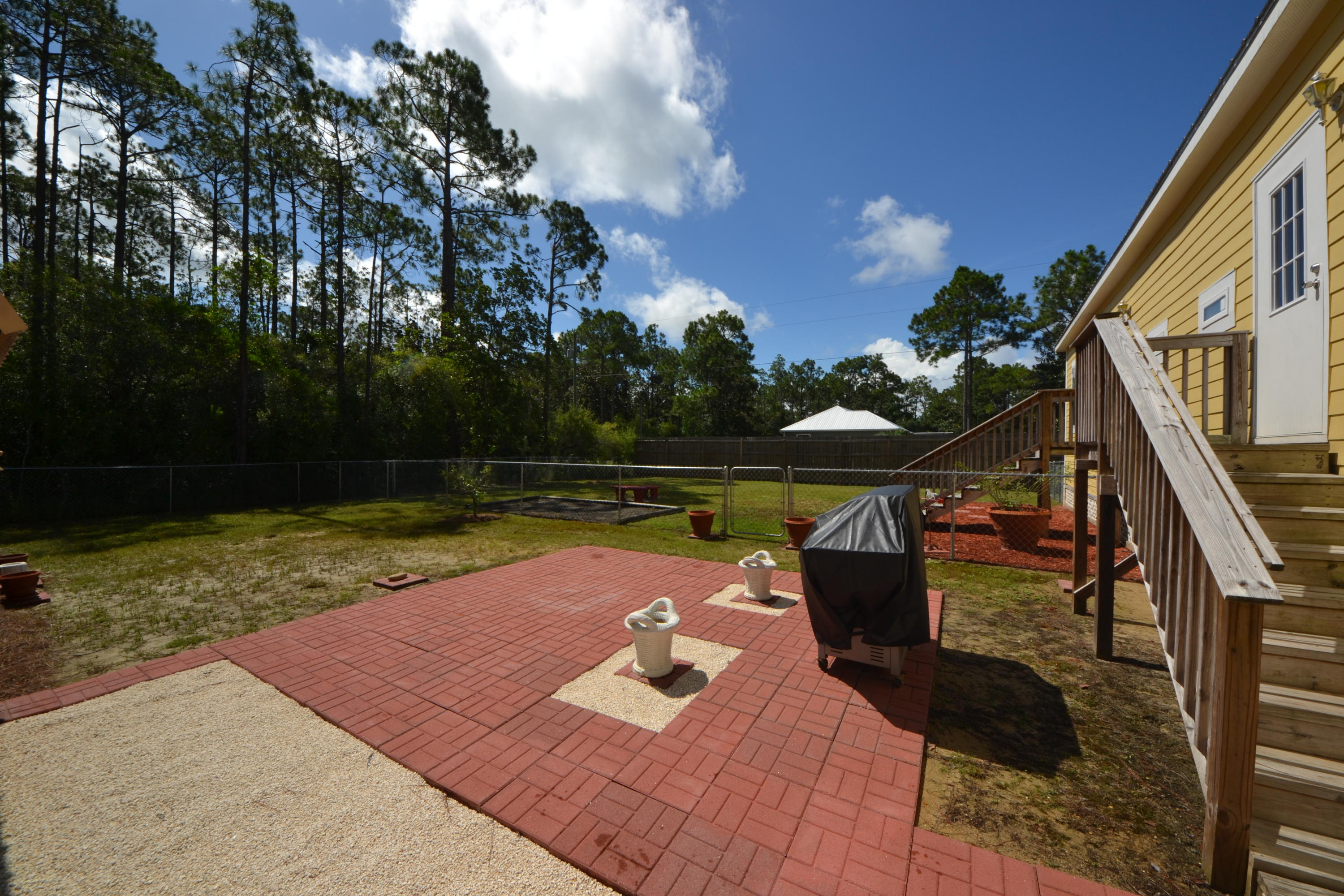 TOWN OF SANTA ROSA - Residential