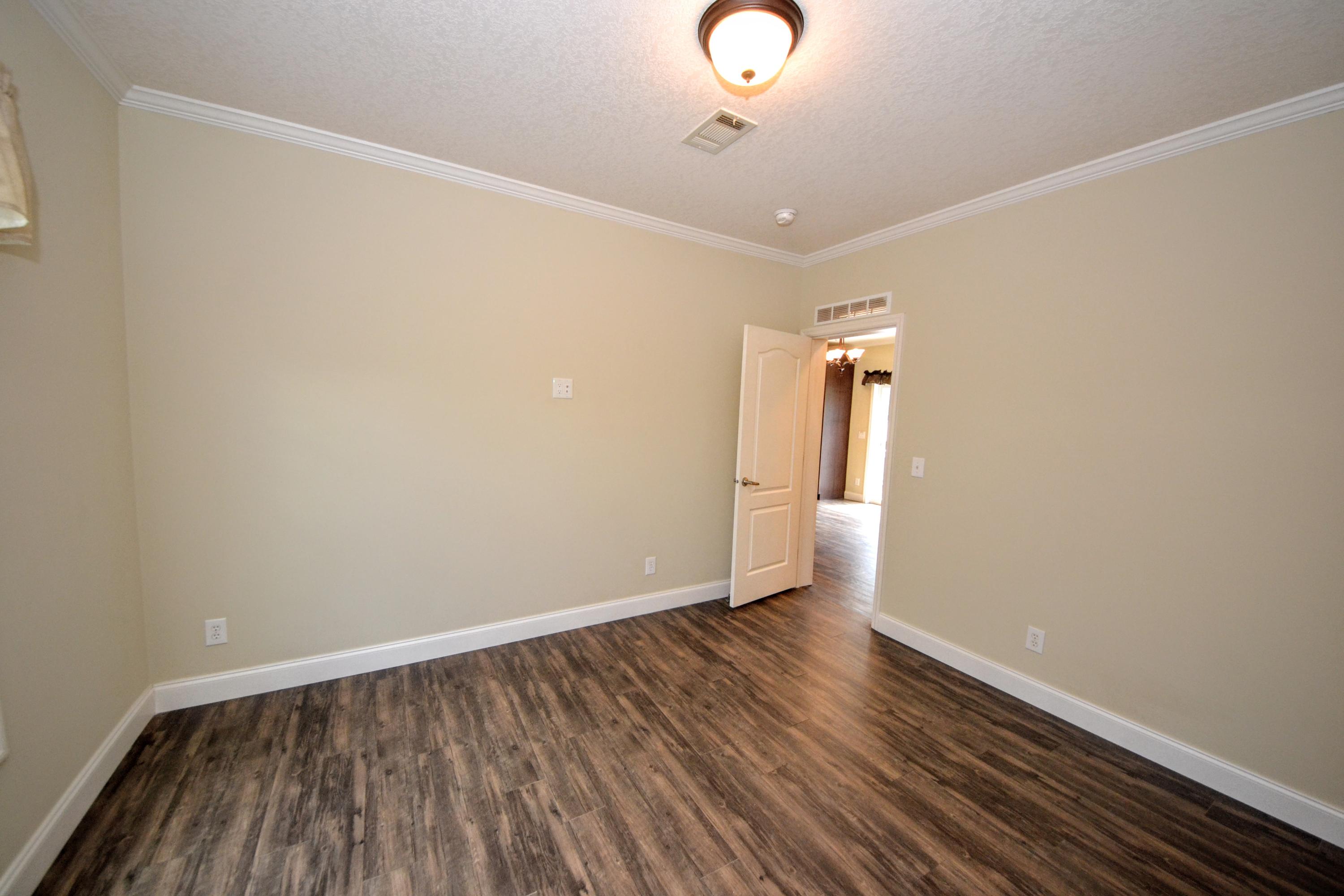 TOWN OF SANTA ROSA - Residential