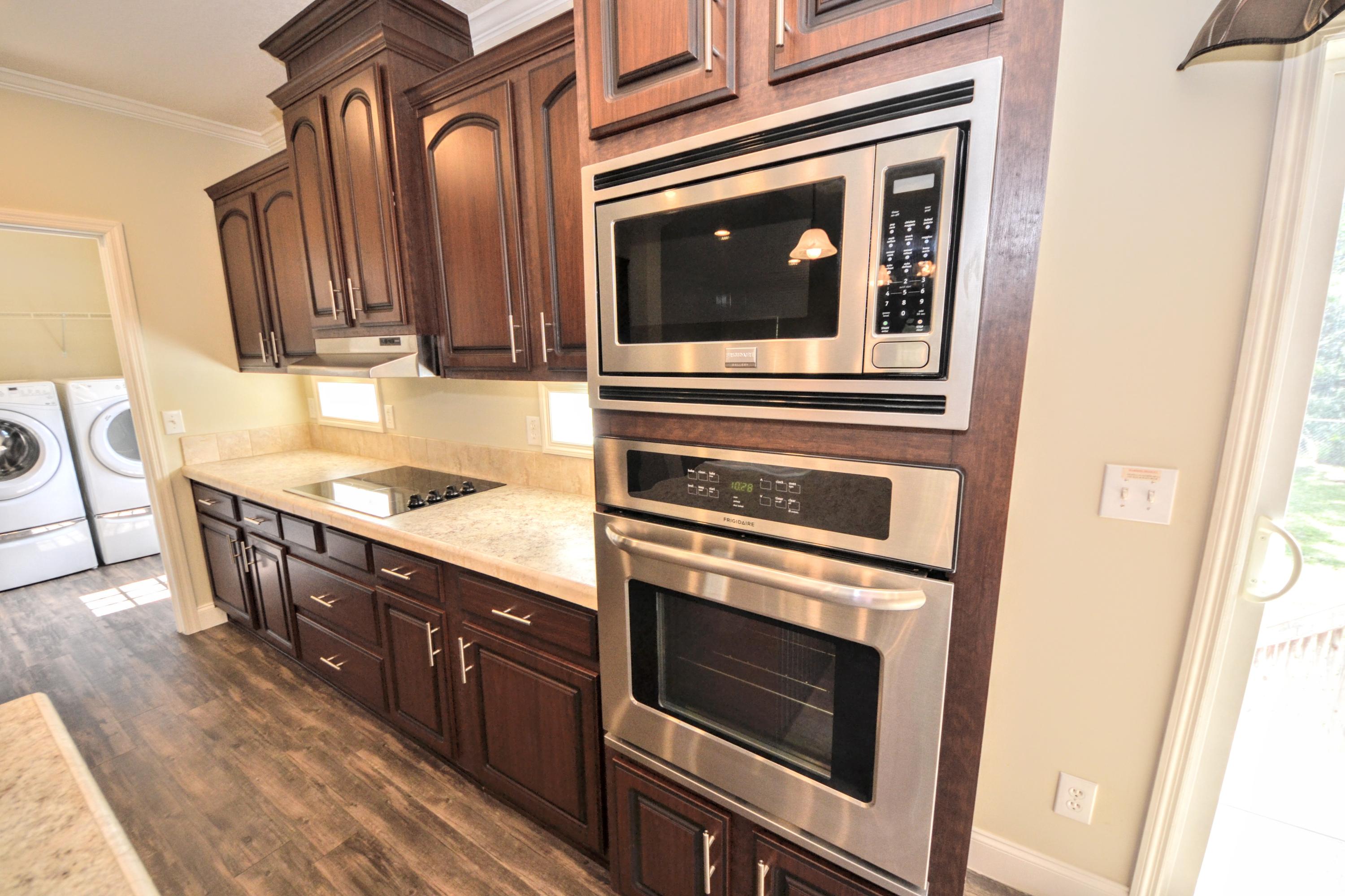 TOWN OF SANTA ROSA - Residential