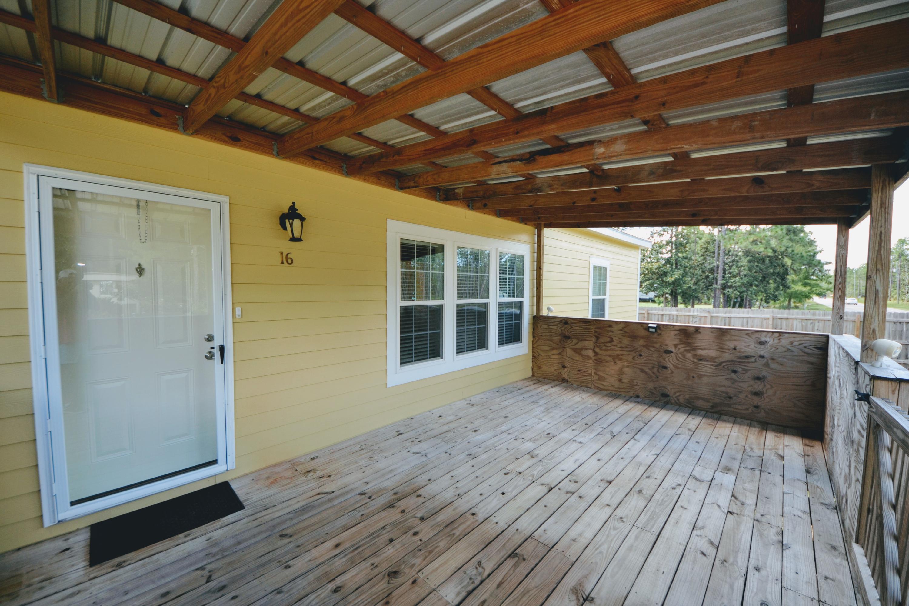 TOWN OF SANTA ROSA - Residential