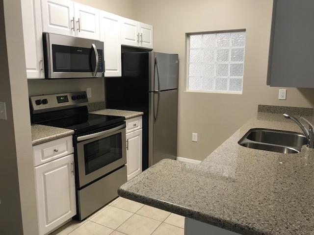 THE OAKS AT NICEVILLE - Residential Lease