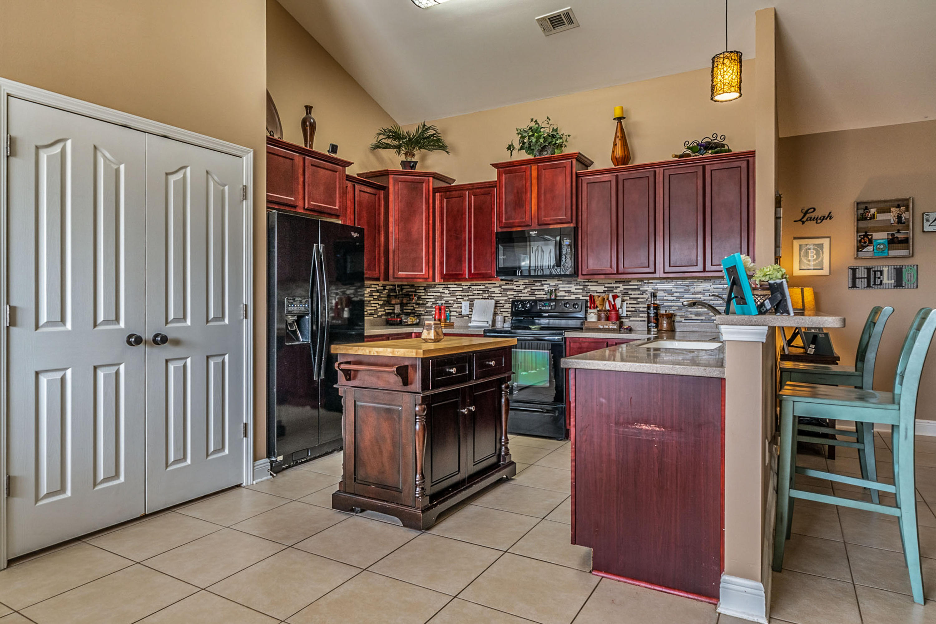 ROLLING RIDGE S/D - Residential