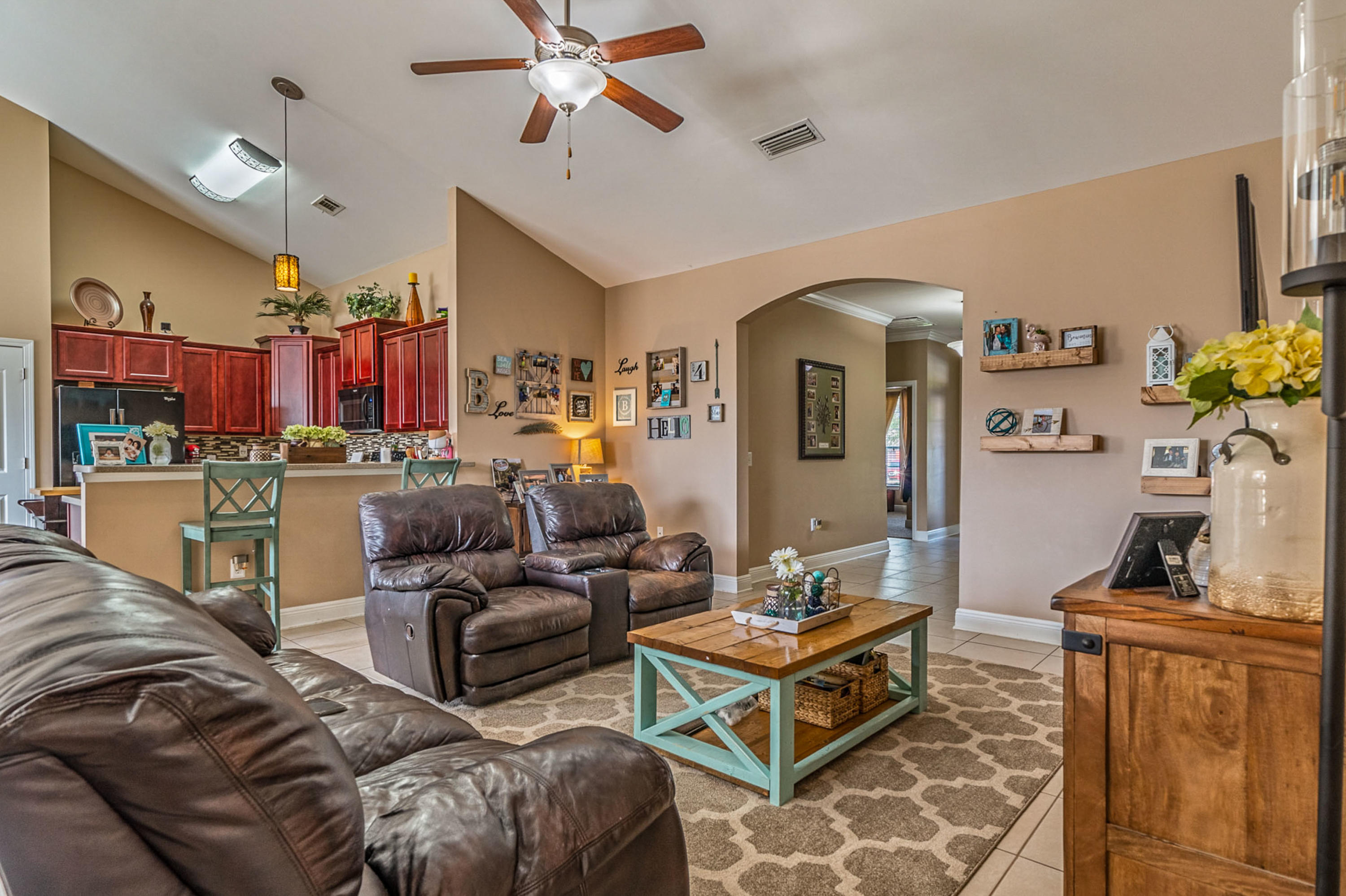 ROLLING RIDGE S/D - Residential