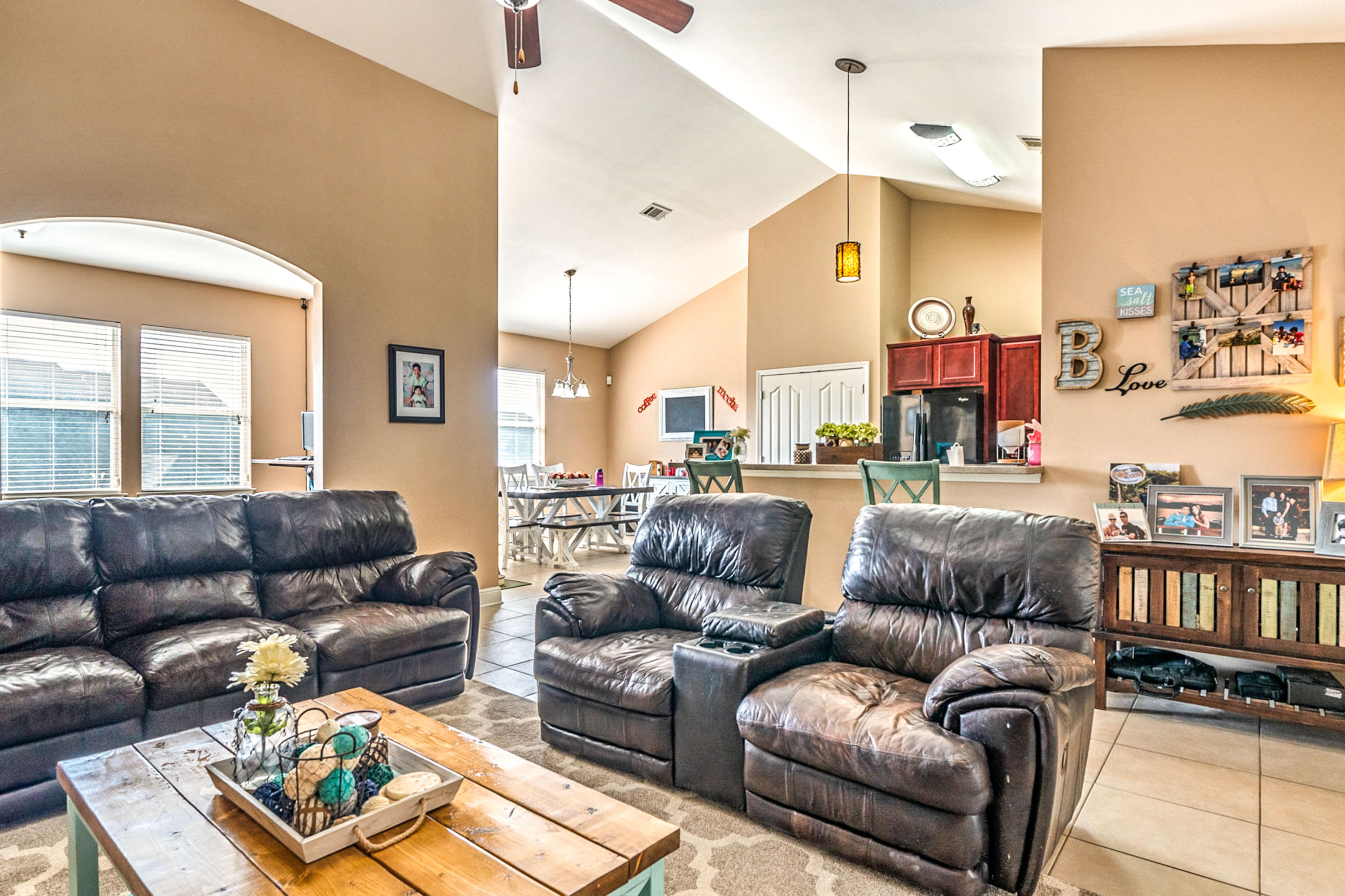 ROLLING RIDGE S/D - Residential