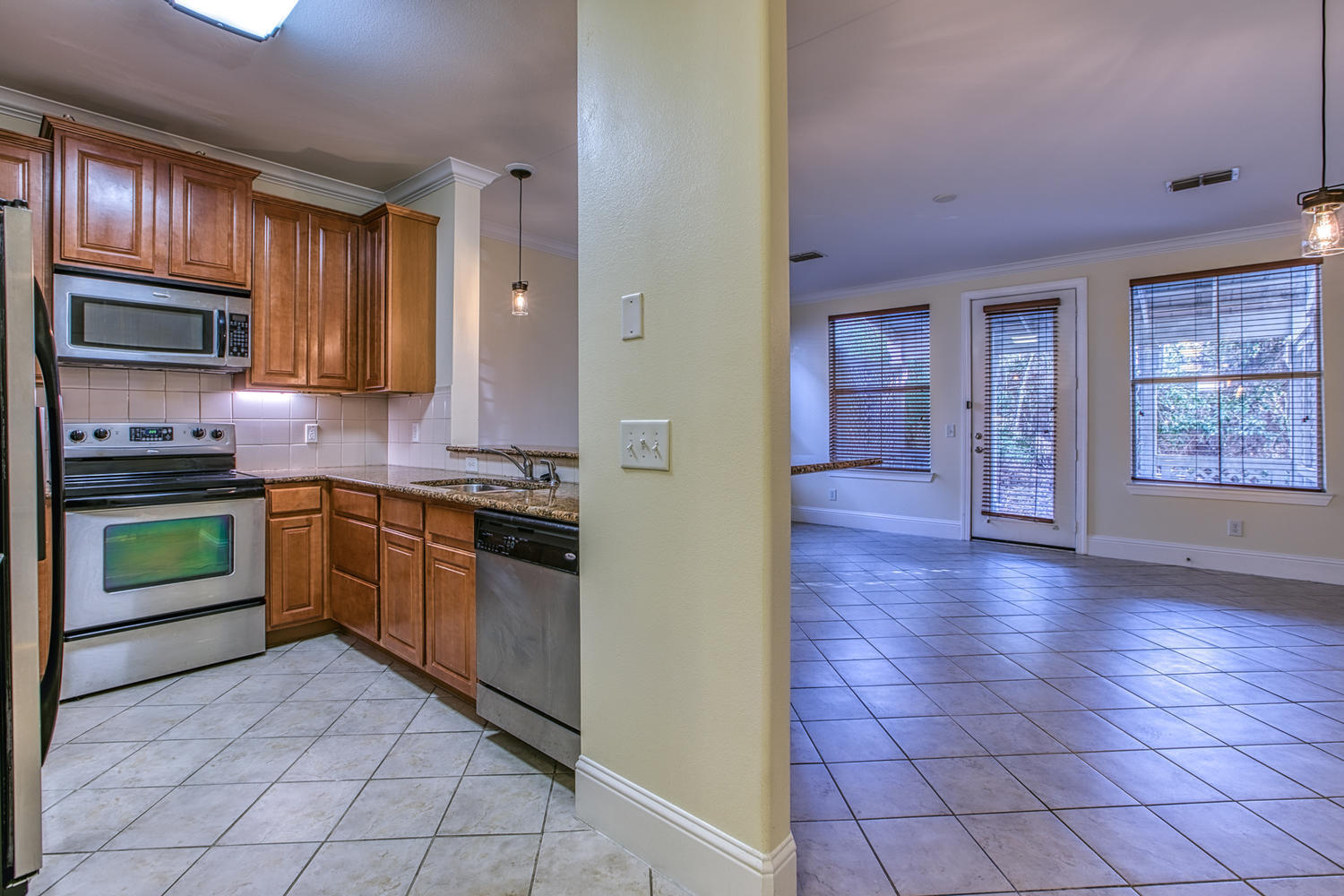 EAGLE BAY - Residential